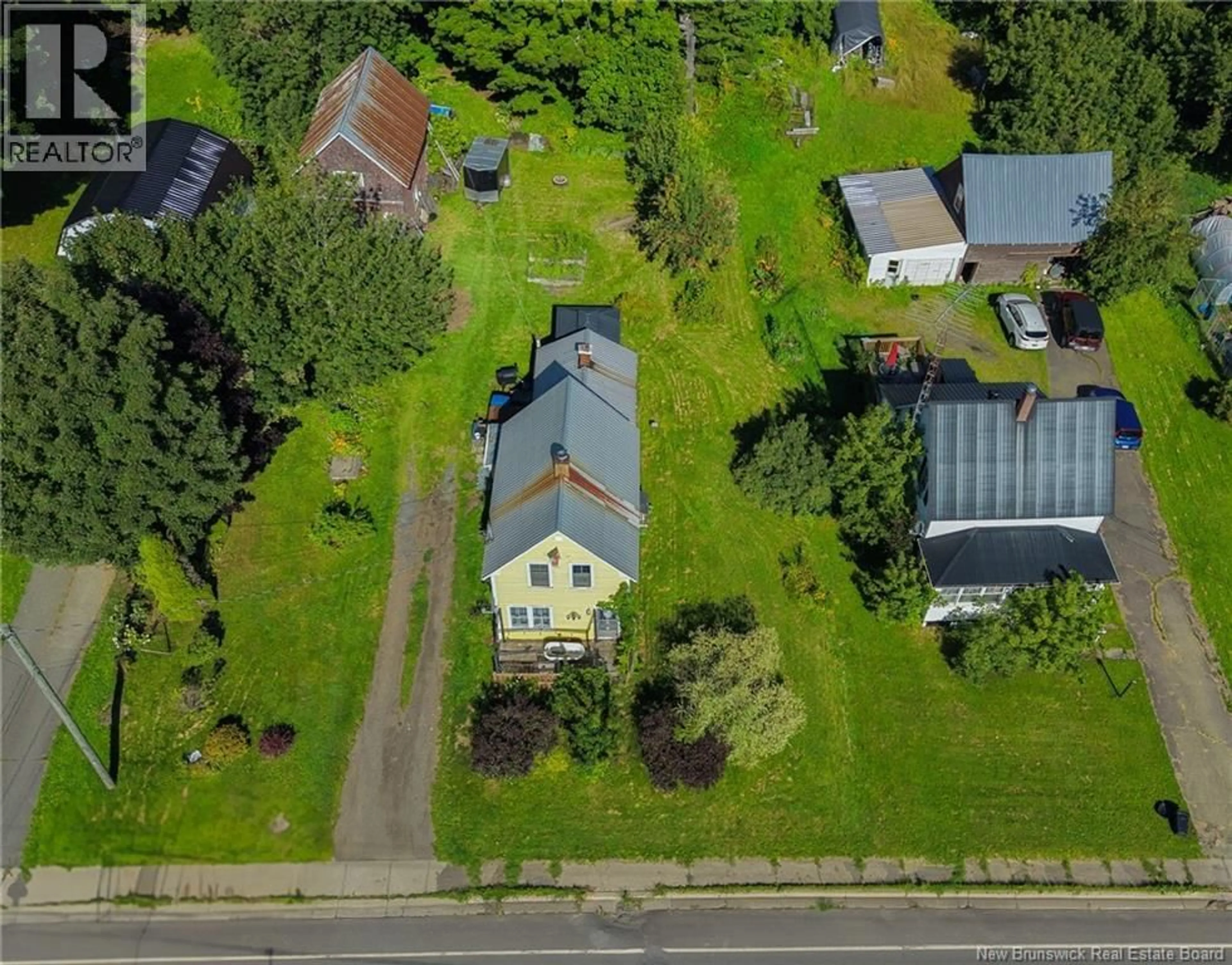 A pic from outside/outdoor area/front of a property/back of a property/a pic from drone, street for 176 MAIN STREET, Canterbury New Brunswick E6H1K9