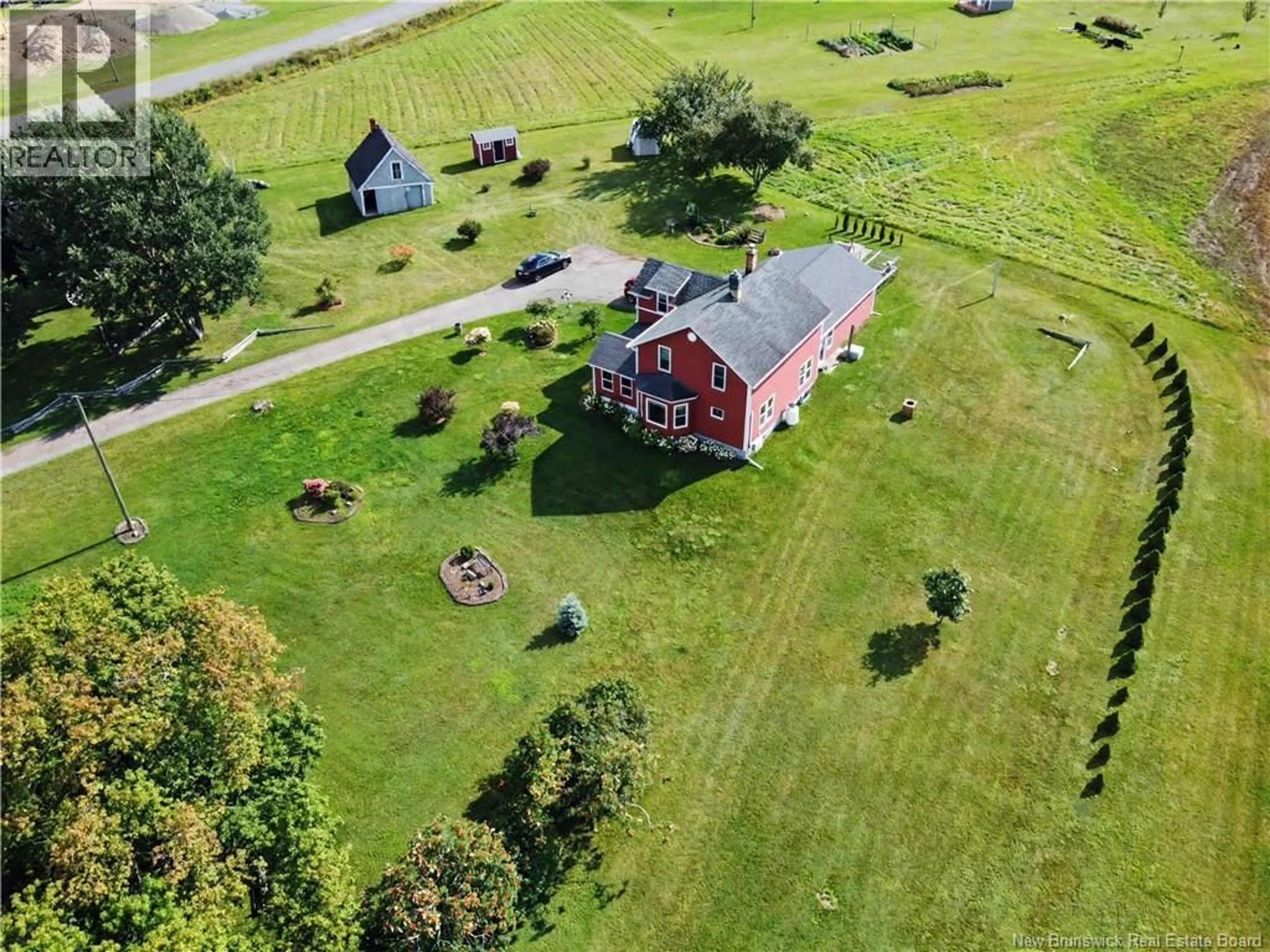 A pic from outside/outdoor area/front of a property/back of a property/a pic from drone, unknown for 215 ROUTE 560, Jacksonville New Brunswick E7M3E6