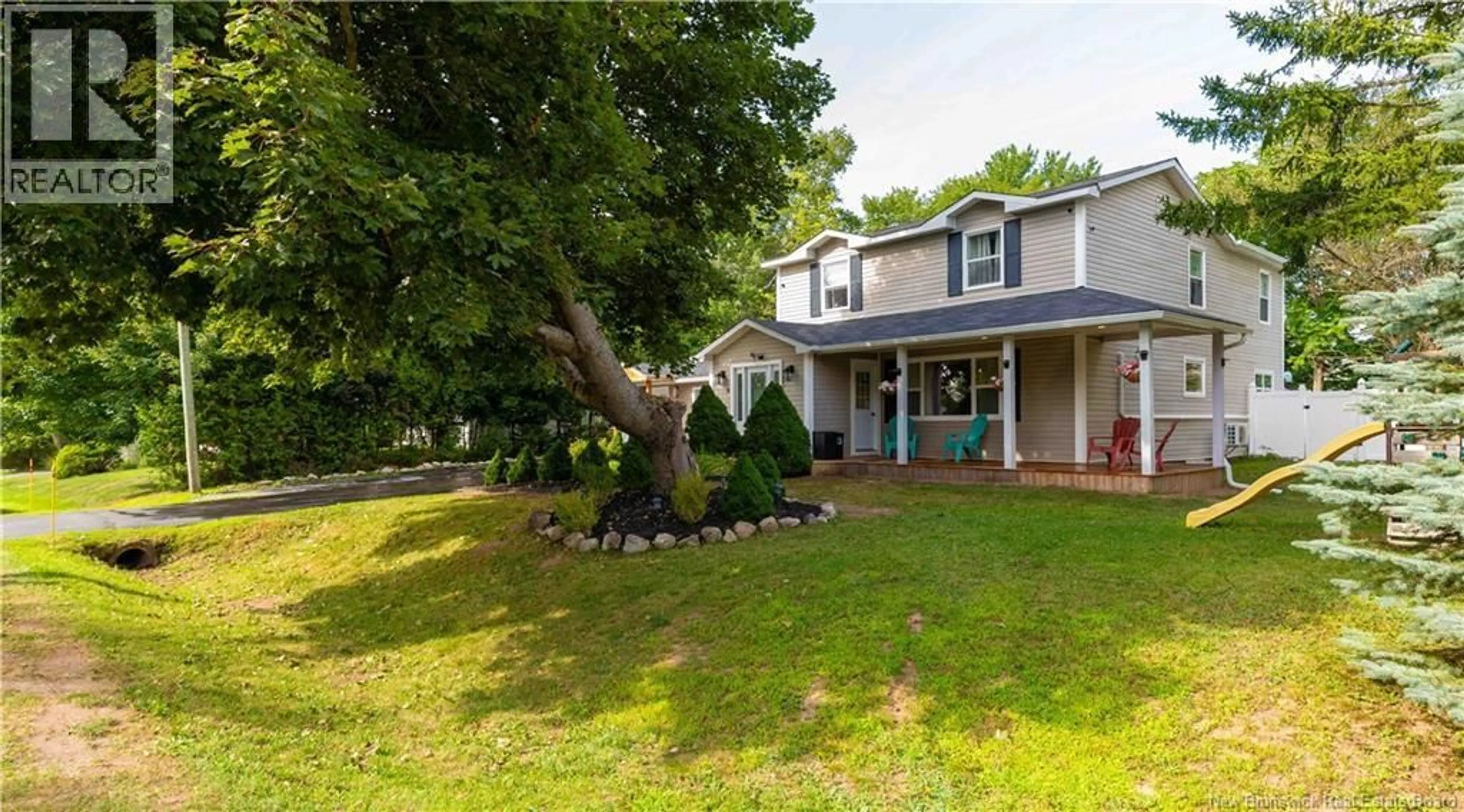 A pic from outside/outdoor area/front of a property/back of a property/a pic from drone, street for 5 ESDALE DRIVE, Quispamsis New Brunswick E2E4H8