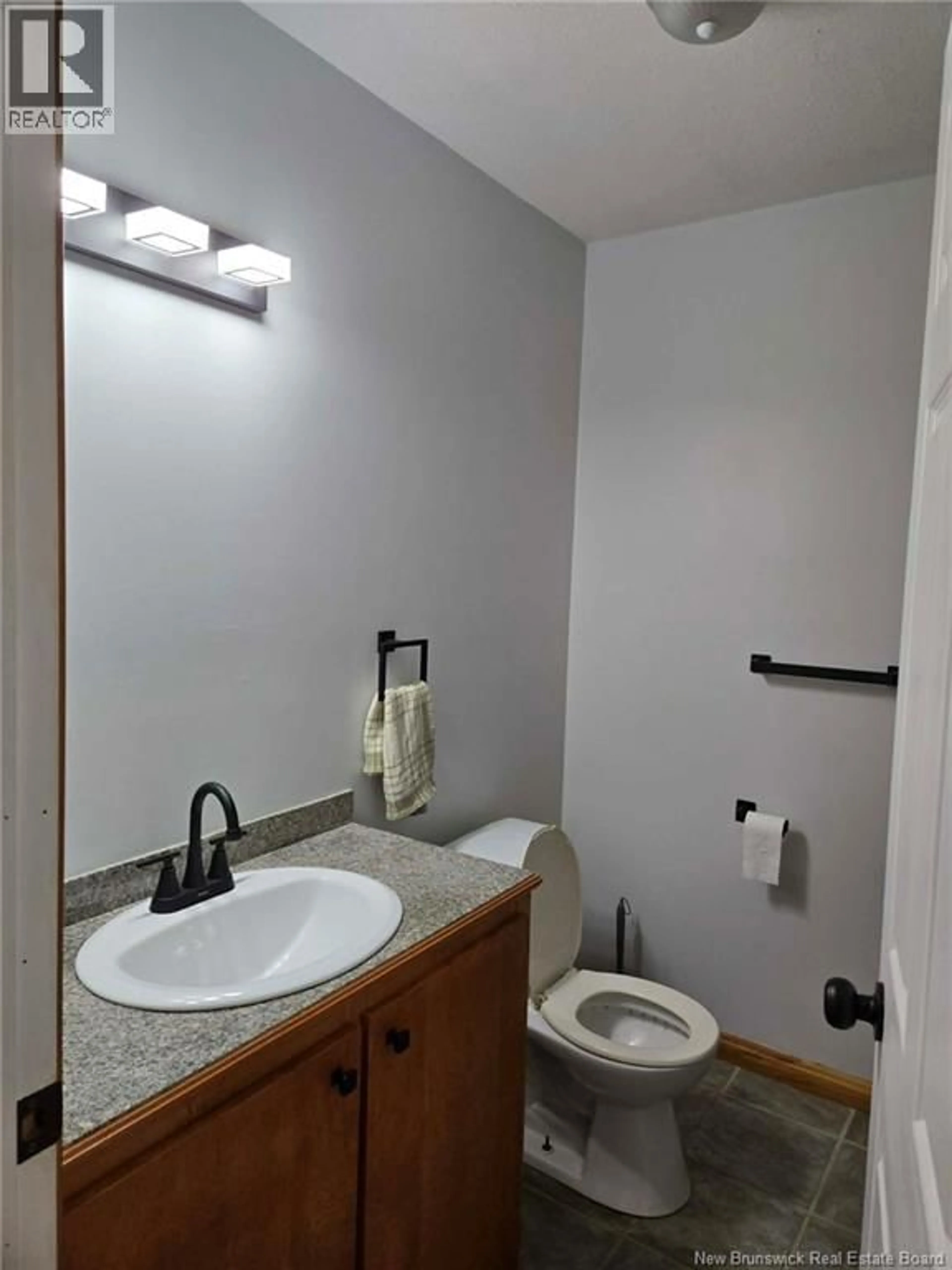 Standard bathroom, unknown for 4338 122 ROUTE, Fosterville New Brunswick E6H2A6
