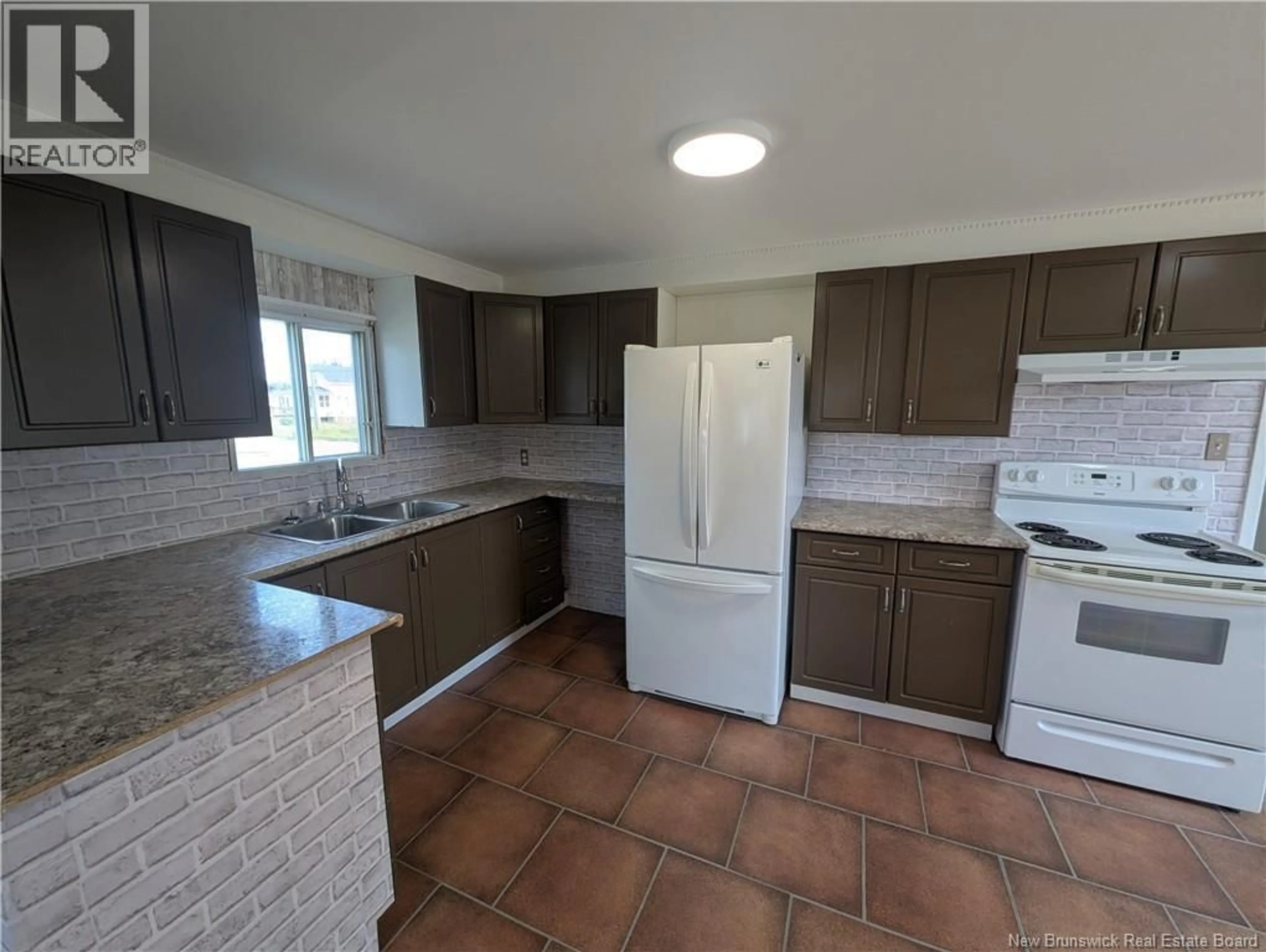 Standard kitchen, ceramic/tile floor for 841 HELEN, Bathurst New Brunswick E2A2E6