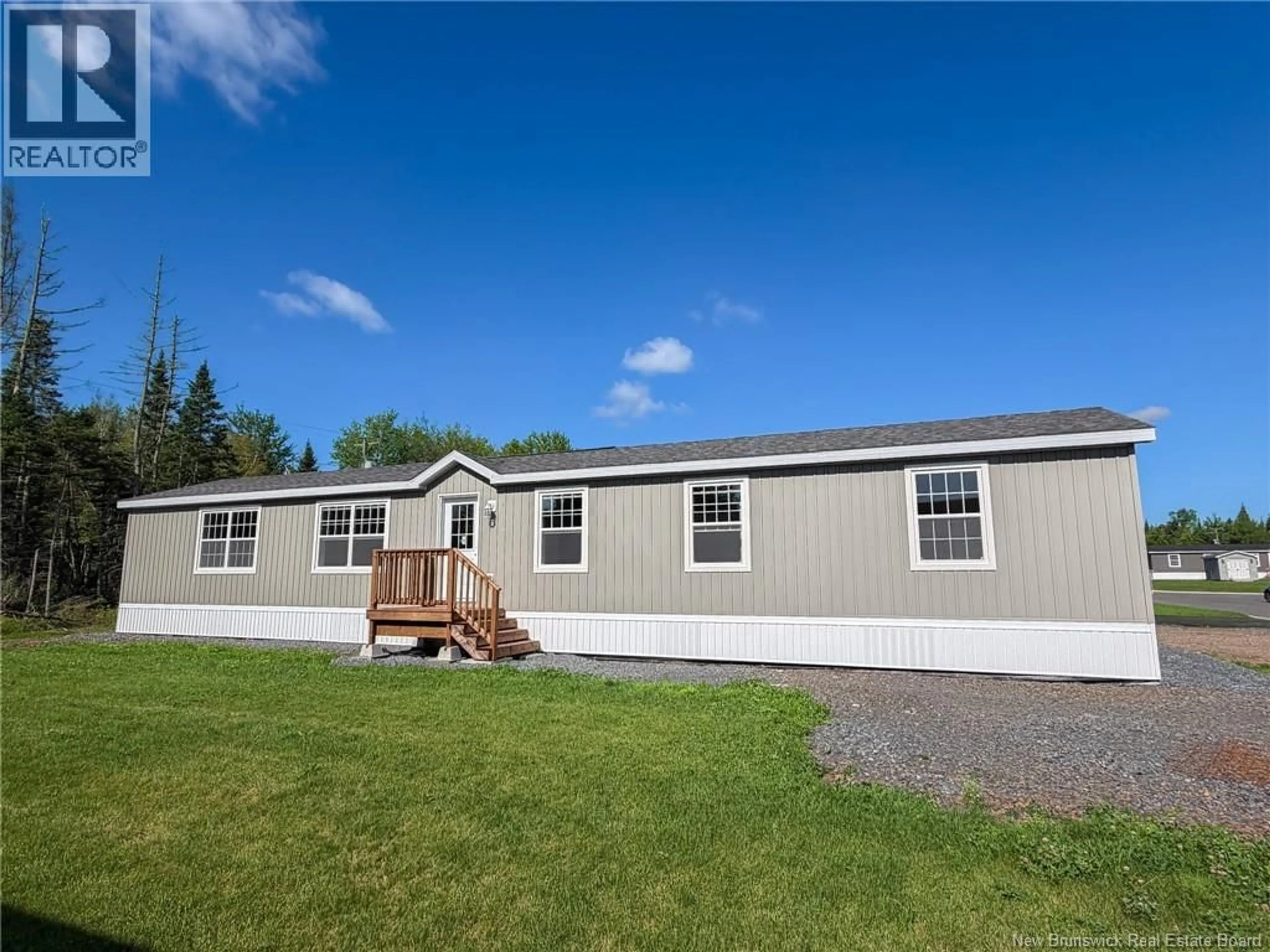 Home with vinyl exterior material, unknown for 45 LUANNE DRIVE, Waasis New Brunswick E3B9E5