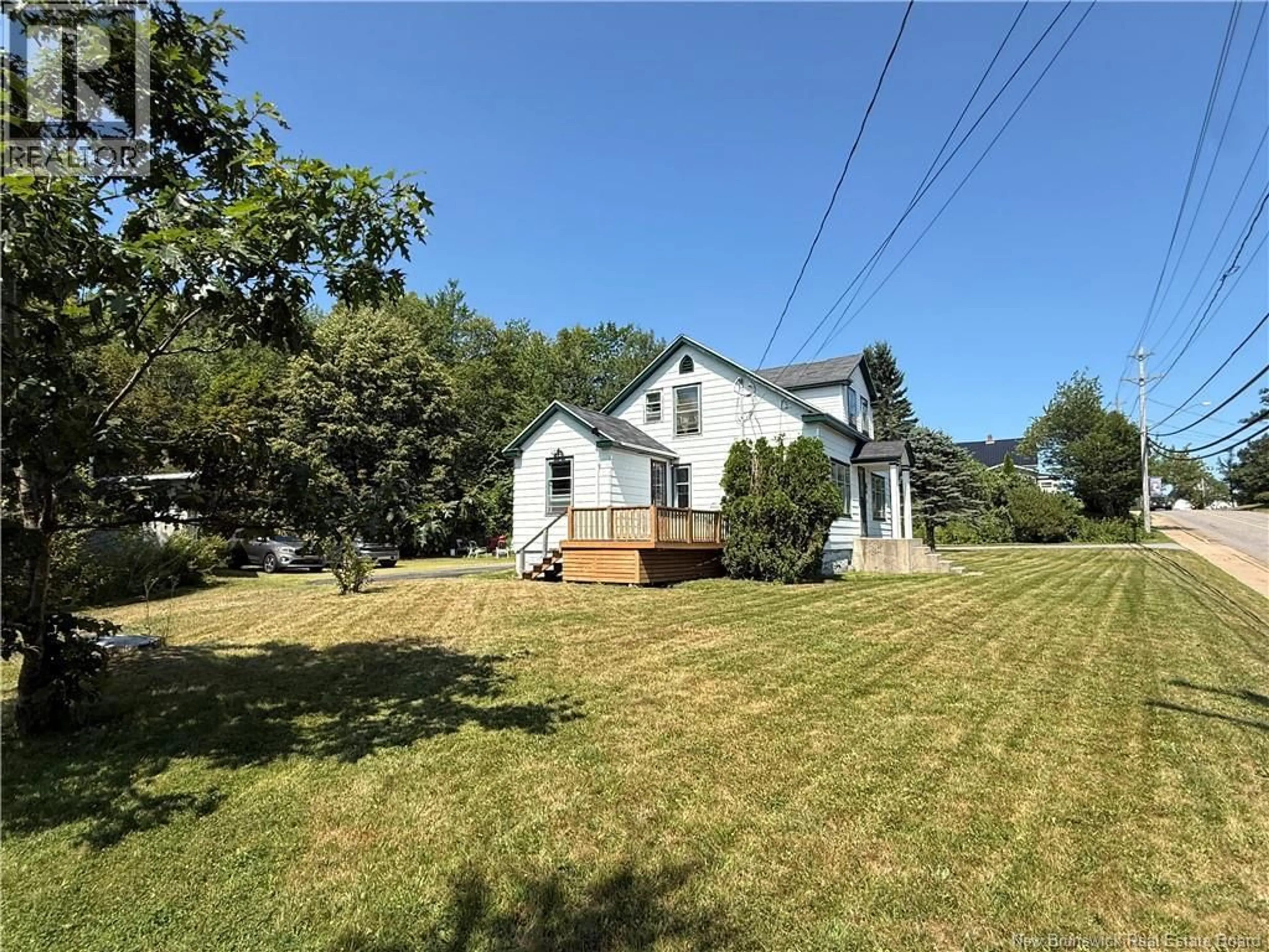 A pic from outside/outdoor area/front of a property/back of a property/a pic from drone, street for 18 LETETE ROAD, St George New Brunswick E5C3H2