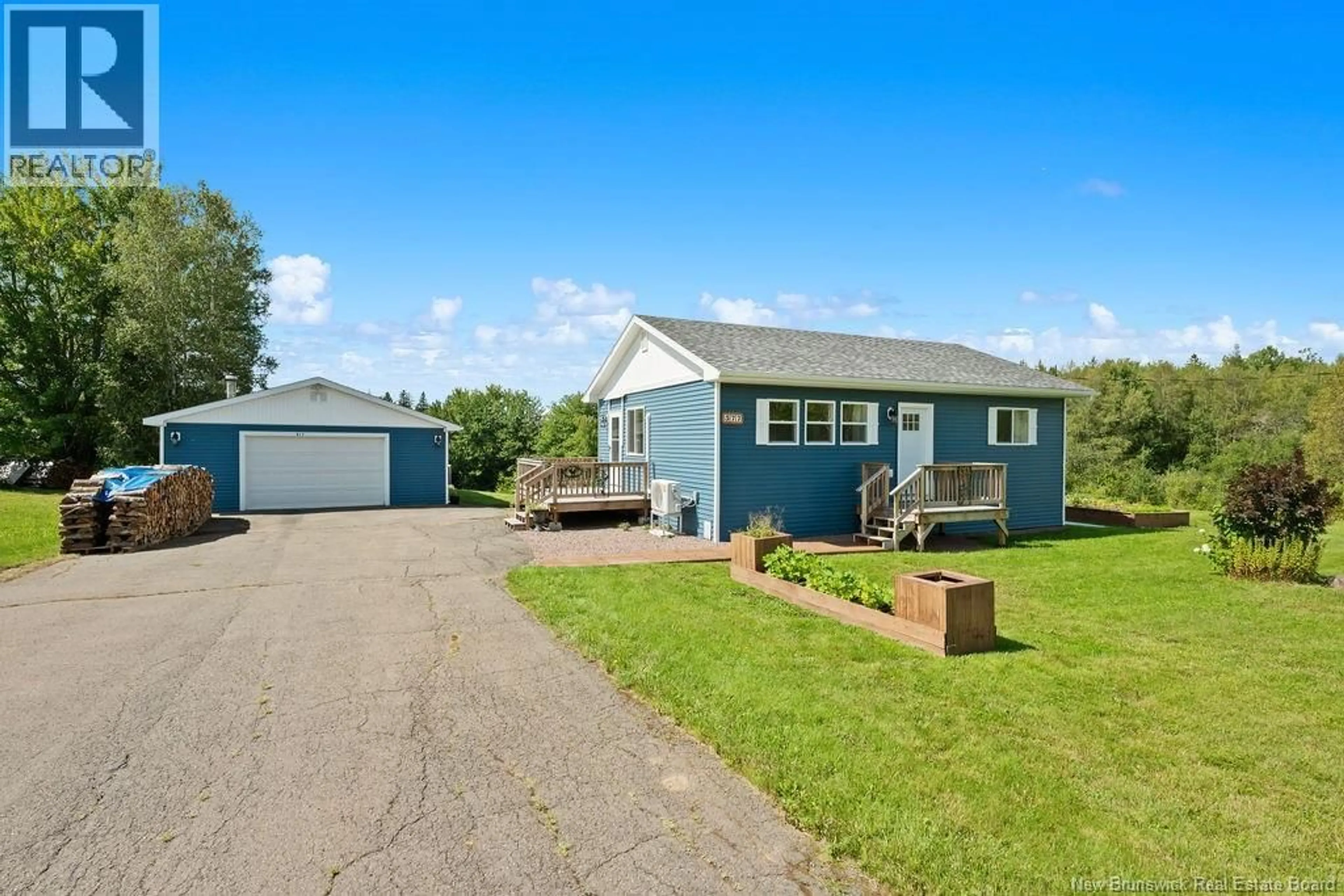 Home with vinyl exterior material, street for 377 ABOUJAGANE ROAD, Haute-Aboujagane New Brunswick E4P5M1