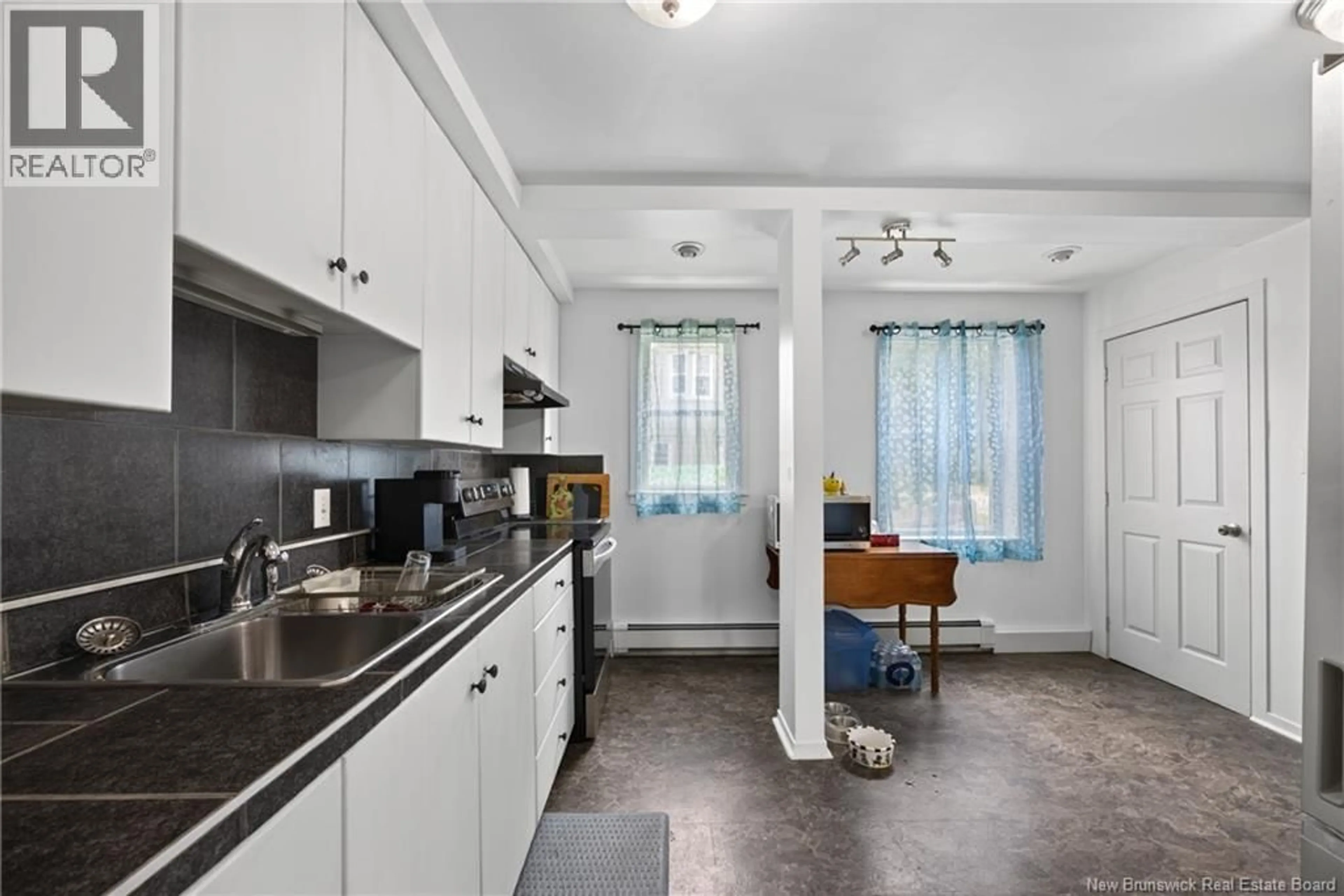 Standard kitchen, unknown for 251 CARNEY STREET, Devon New Brunswick E3A3A3