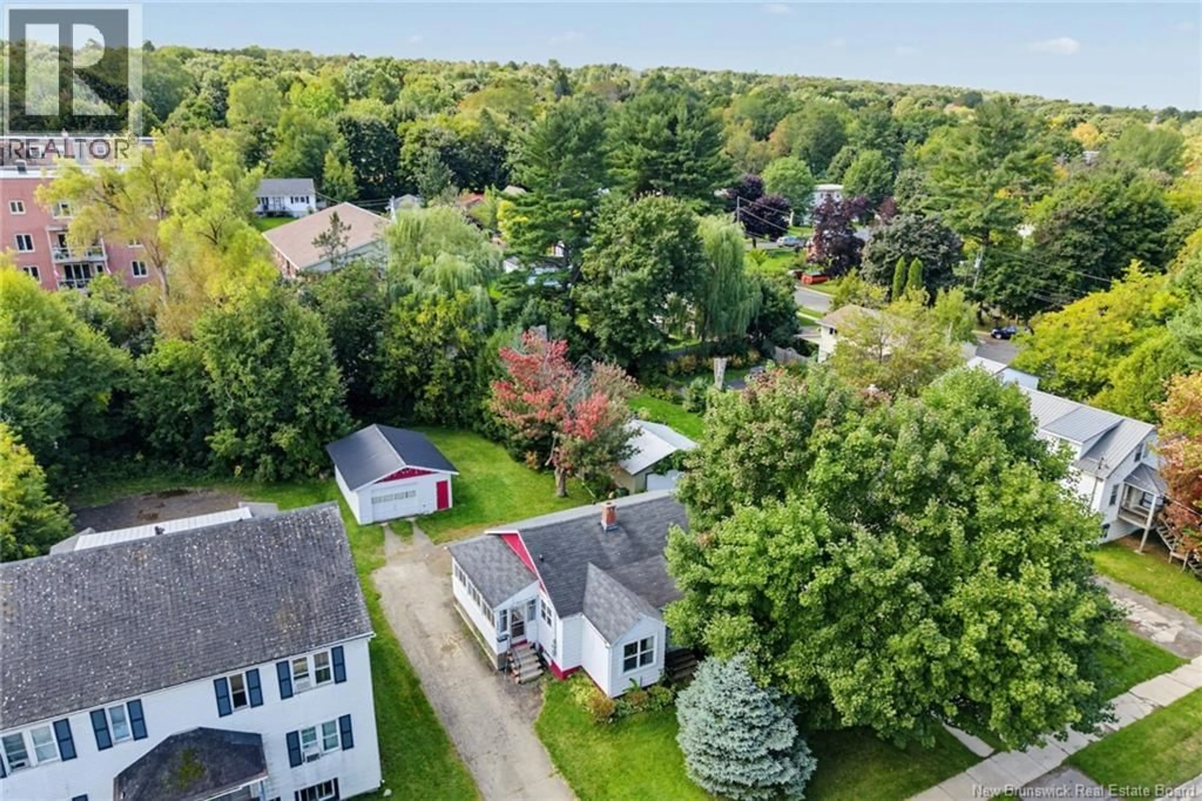 A pic from outside/outdoor area/front of a property/back of a property/a pic from drone, street for 330 DUNDONALD STREET, Fredericton New Brunswick E3B1X2