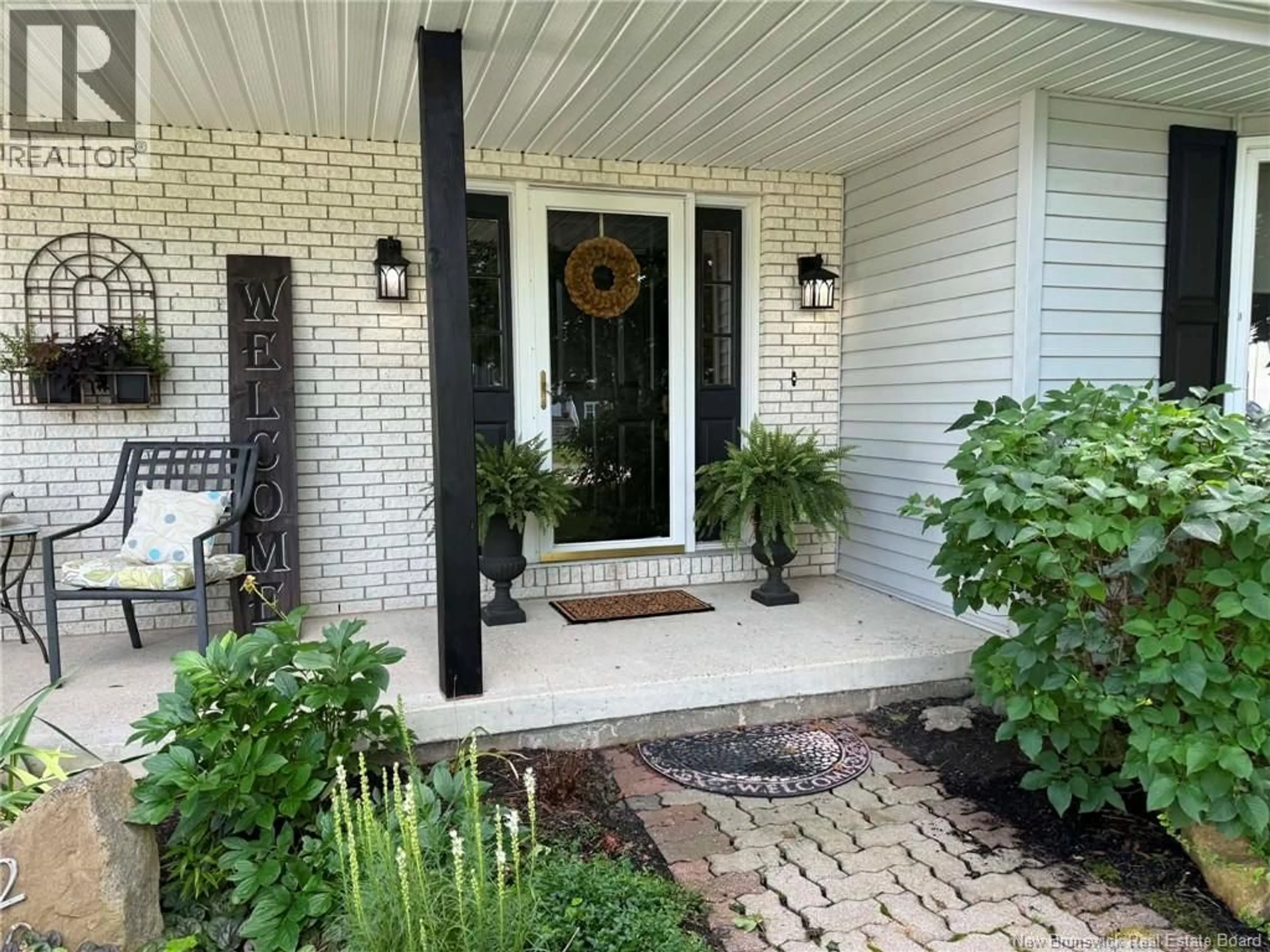 Indoor entryway for 208 CLAIRE AVENUE, Miramichi New Brunswick E1V3X4