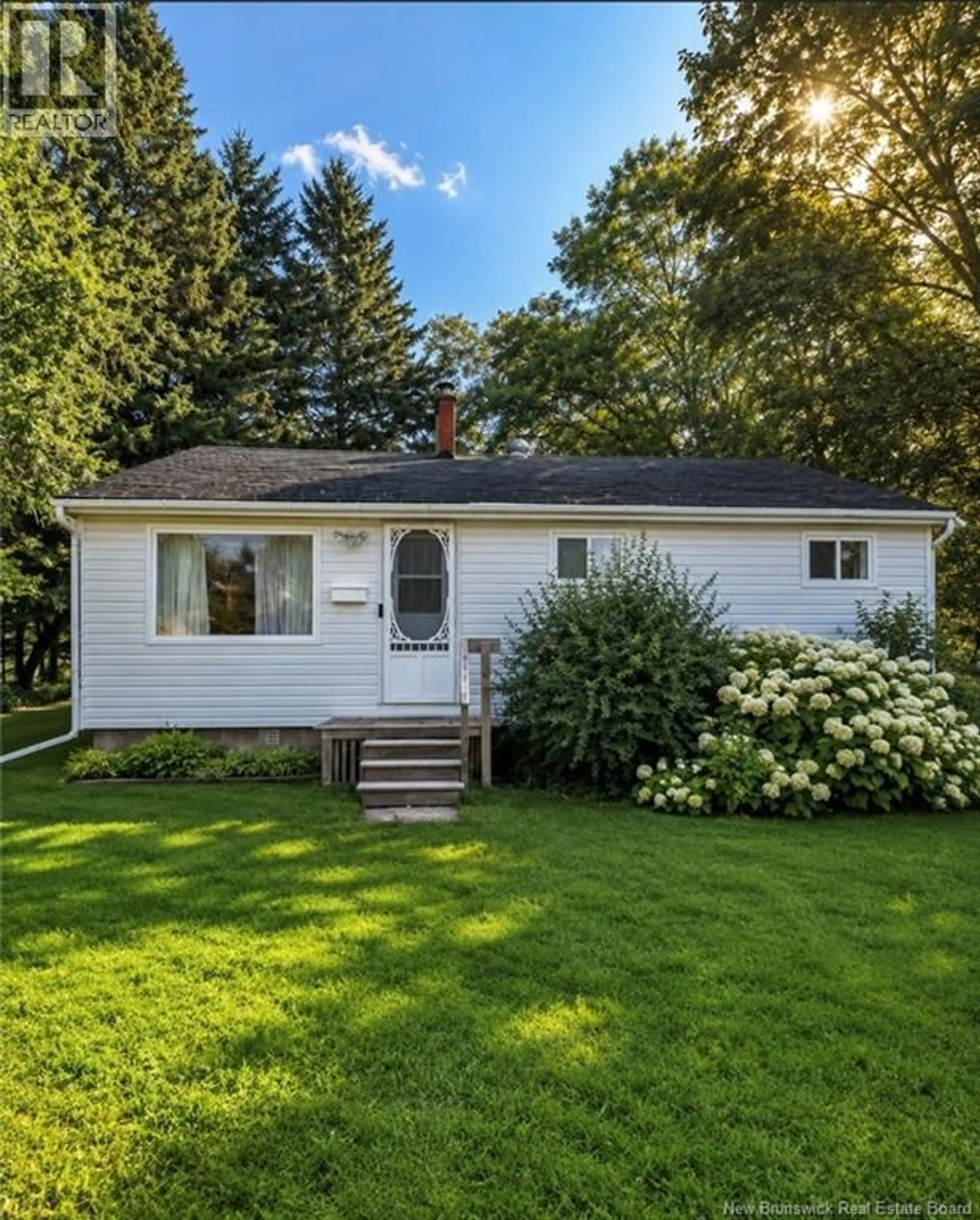 Home with vinyl exterior material, street for 4366 ROUTE 106, Upper Dorchester New Brunswick E4K3M5