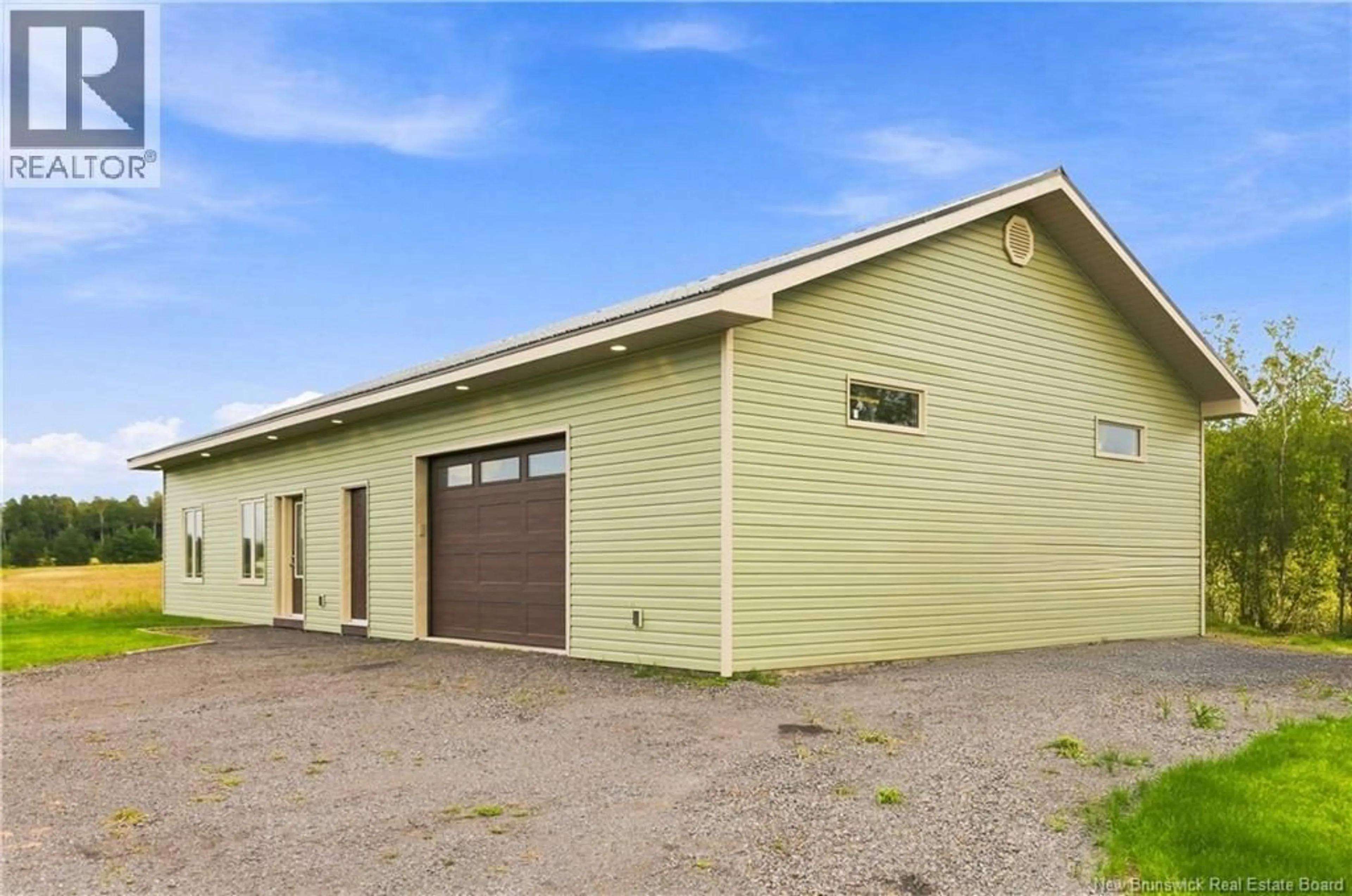 Indoor garage for 21 DE LA MONTEE, Notre-Dame New Brunswick E4V0C9