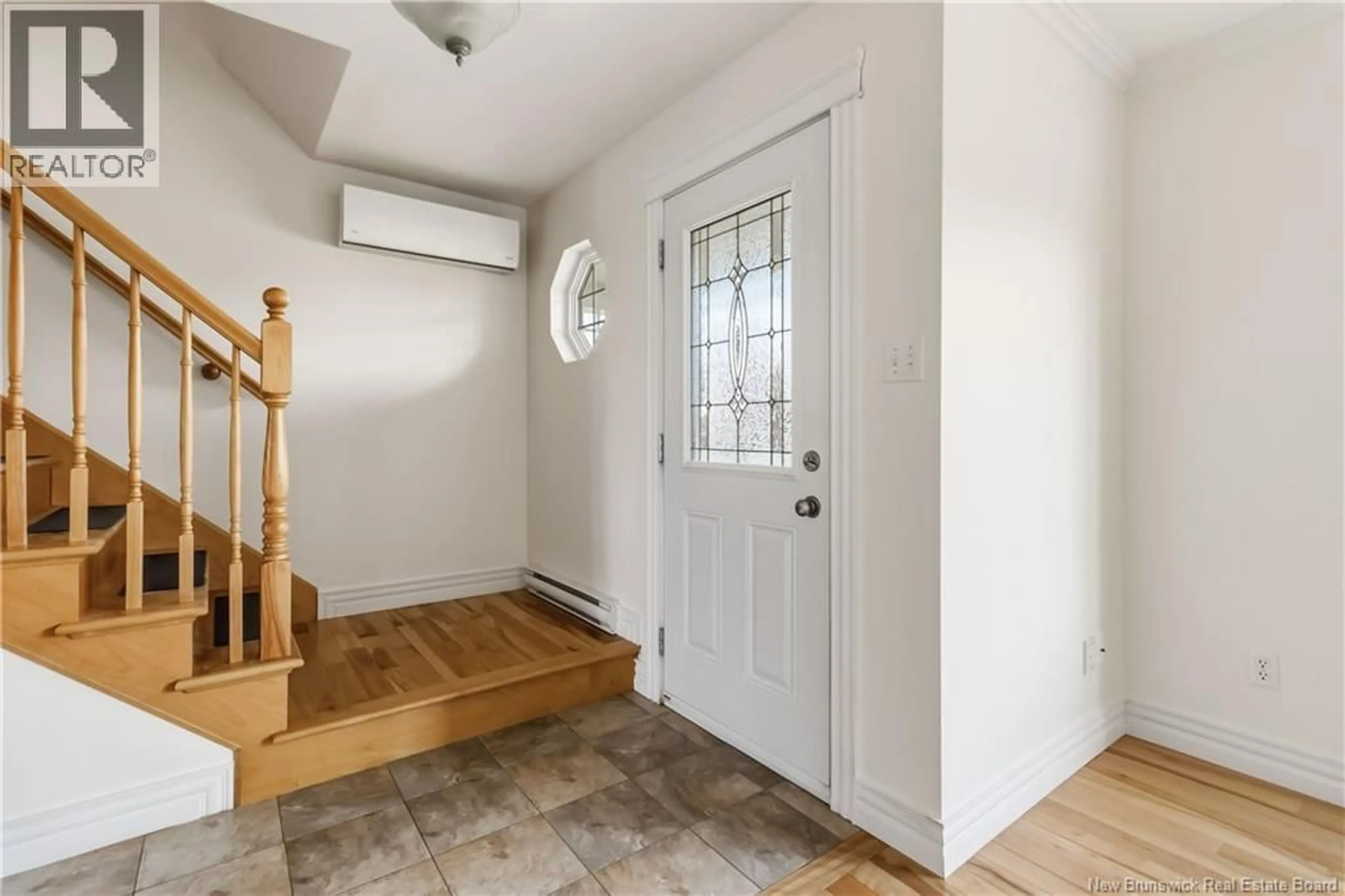 Indoor entryway for 1 DALTON STREET, Riverview New Brunswick E1B0G8