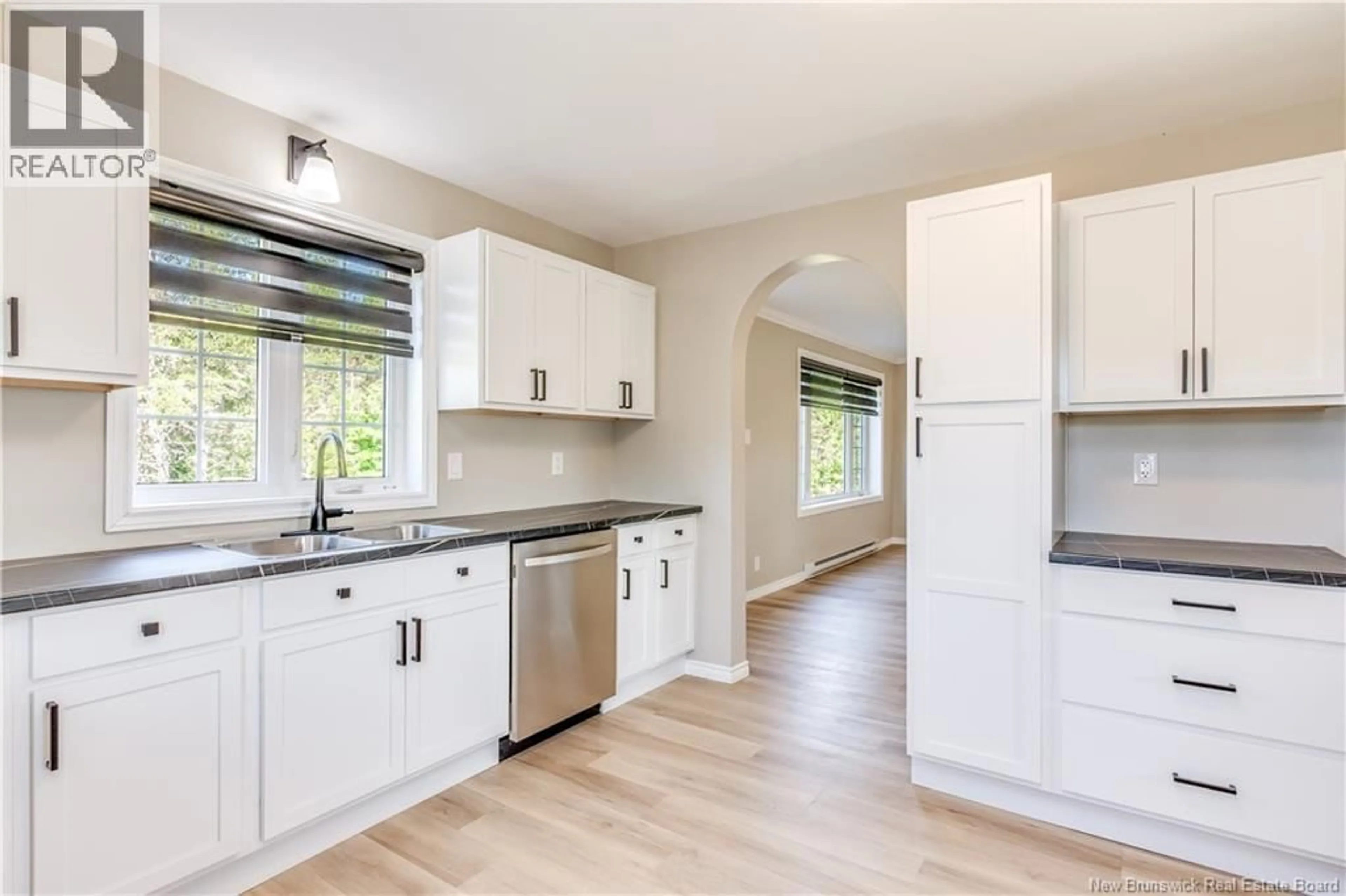 Open concept kitchen, unknown for 210 CHEMIN PIROGUE ROAD, Richibucto-Village New Brunswick E4W1J8