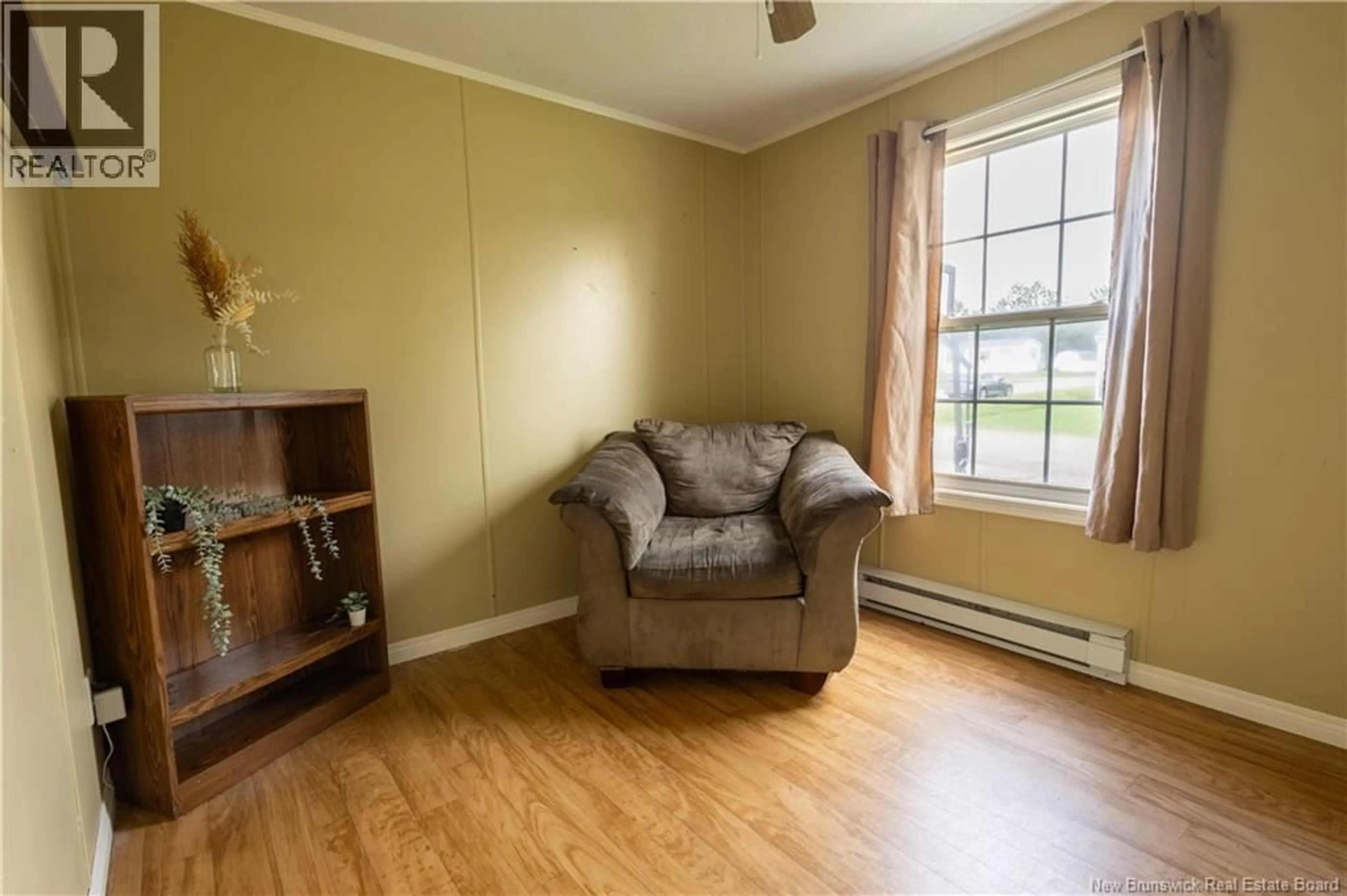 A pic of a room for 1 INGLEWOOD STREET, Moncton New Brunswick E1H3K5