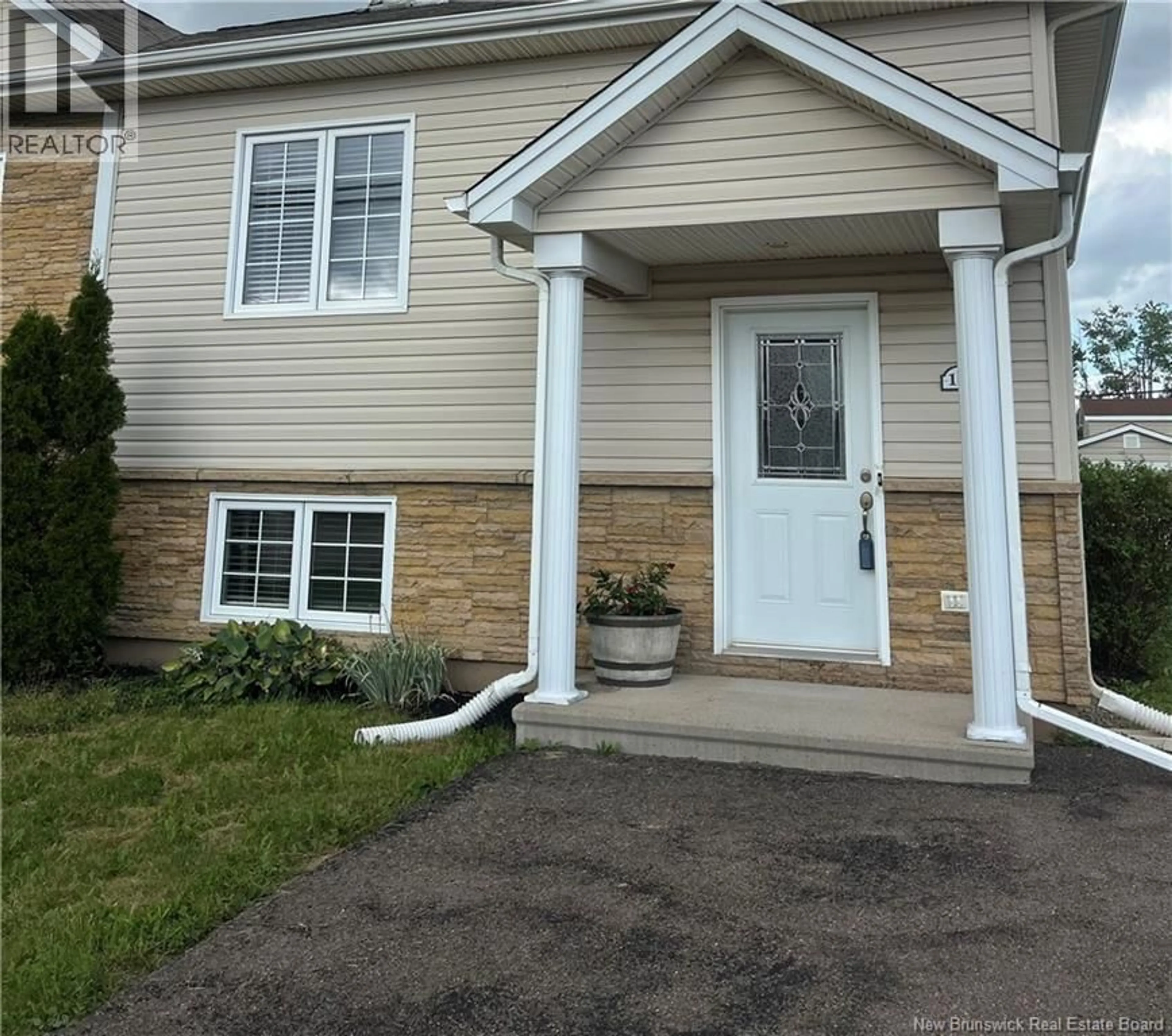 Unknown for 106 LAKEBURN AVENUE, Dieppe New Brunswick E1A0Y7