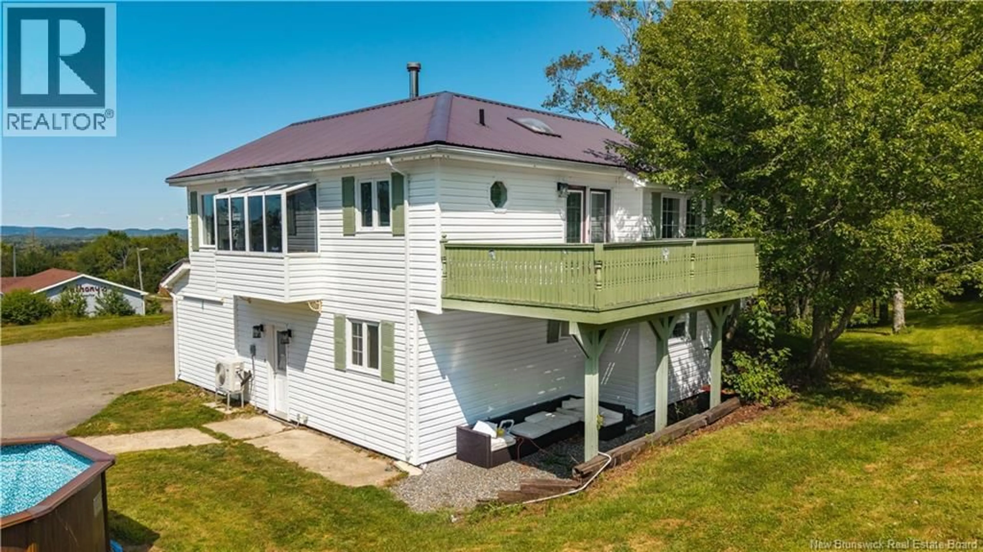 A pic from outside/outdoor area/front of a property/back of a property/a pic from drone, building for 2 SUNSET BOULEVARD, Pennfield New Brunswick E5H2M1