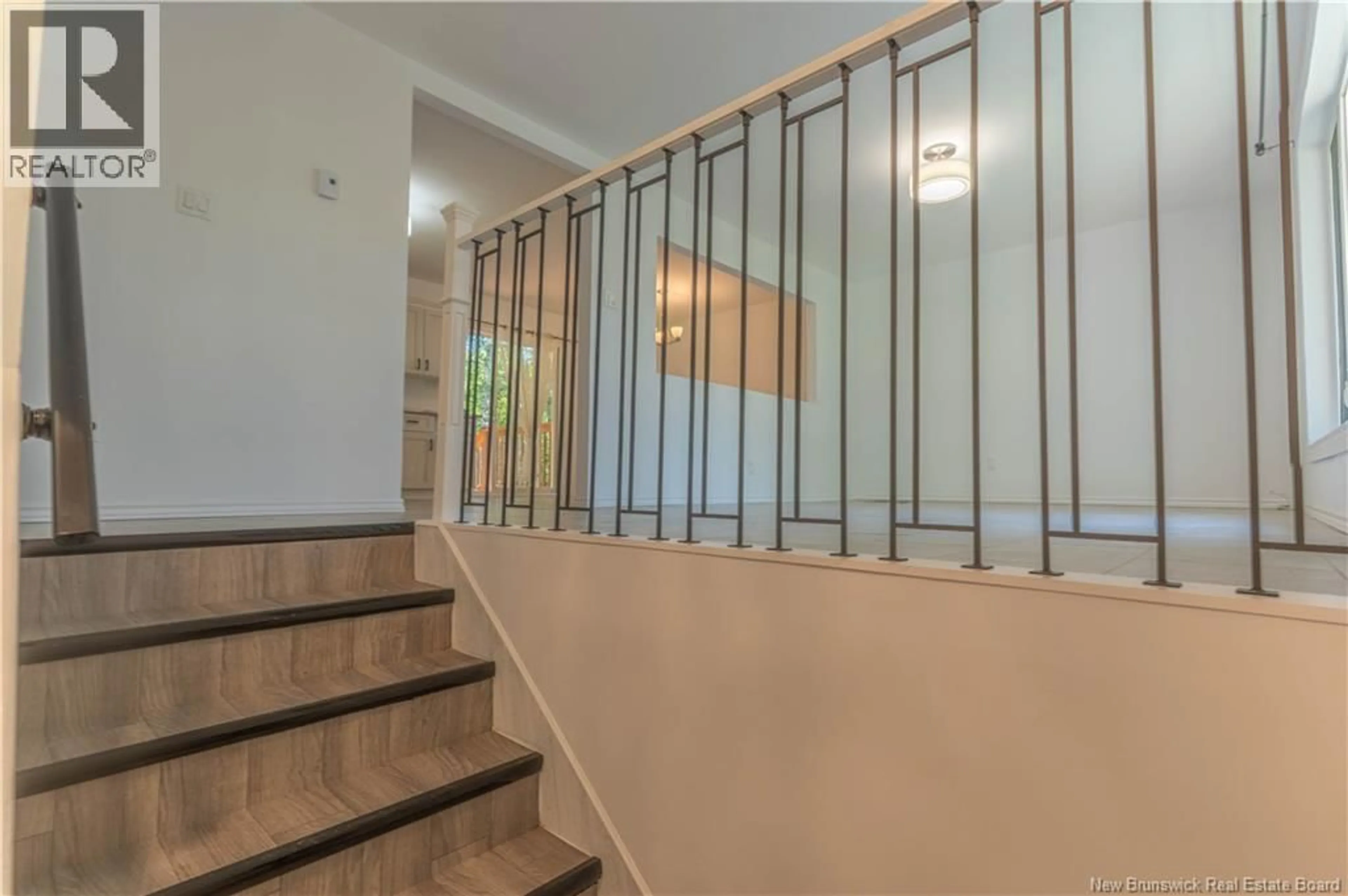 Indoor foyer for 67 MOOREFIELD ROAD, Miramichi New Brunswick E1V7B3