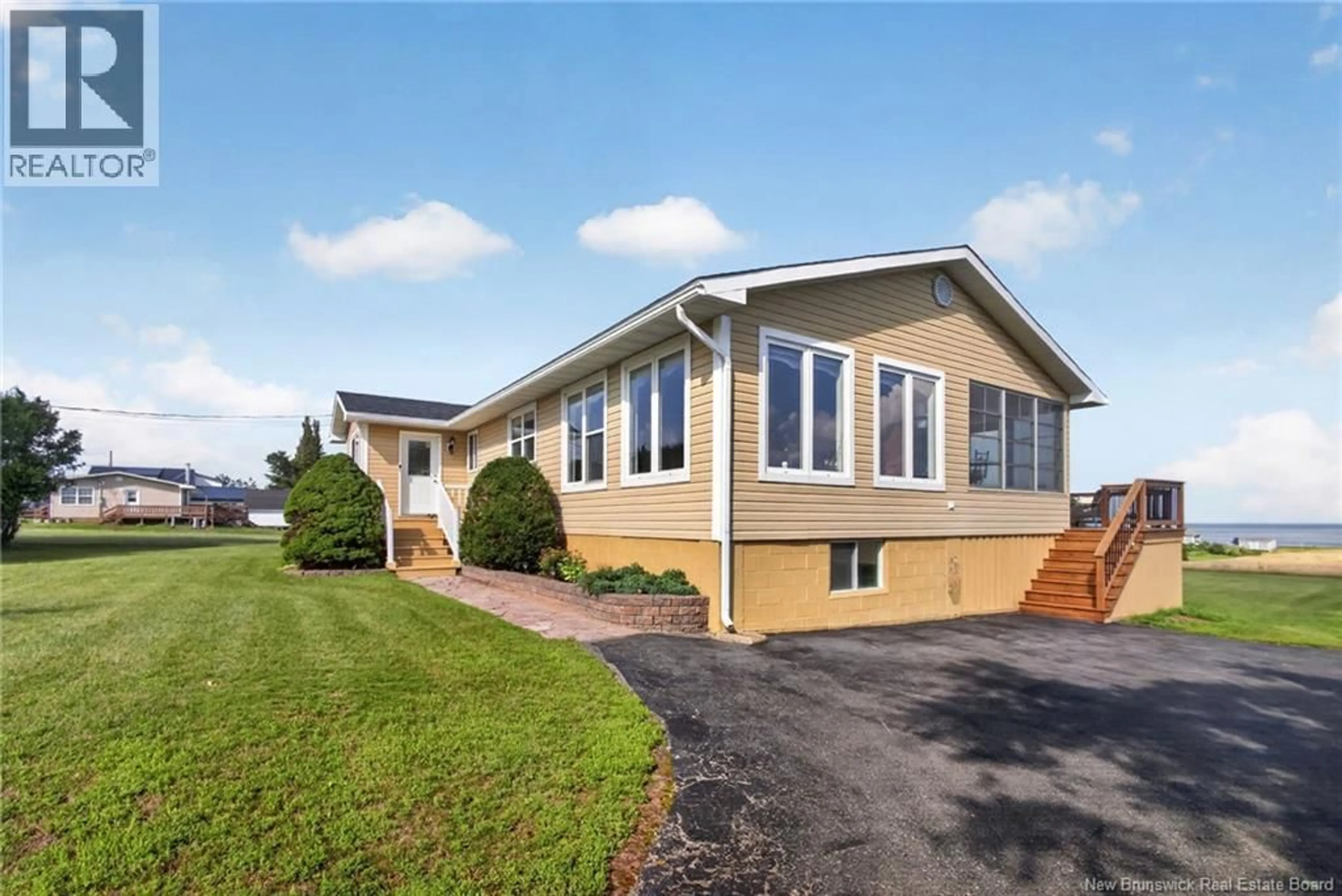 Home with vinyl exterior material, unknown for 3352 ROUTE 535, Cocagne New Brunswick E4R3K4