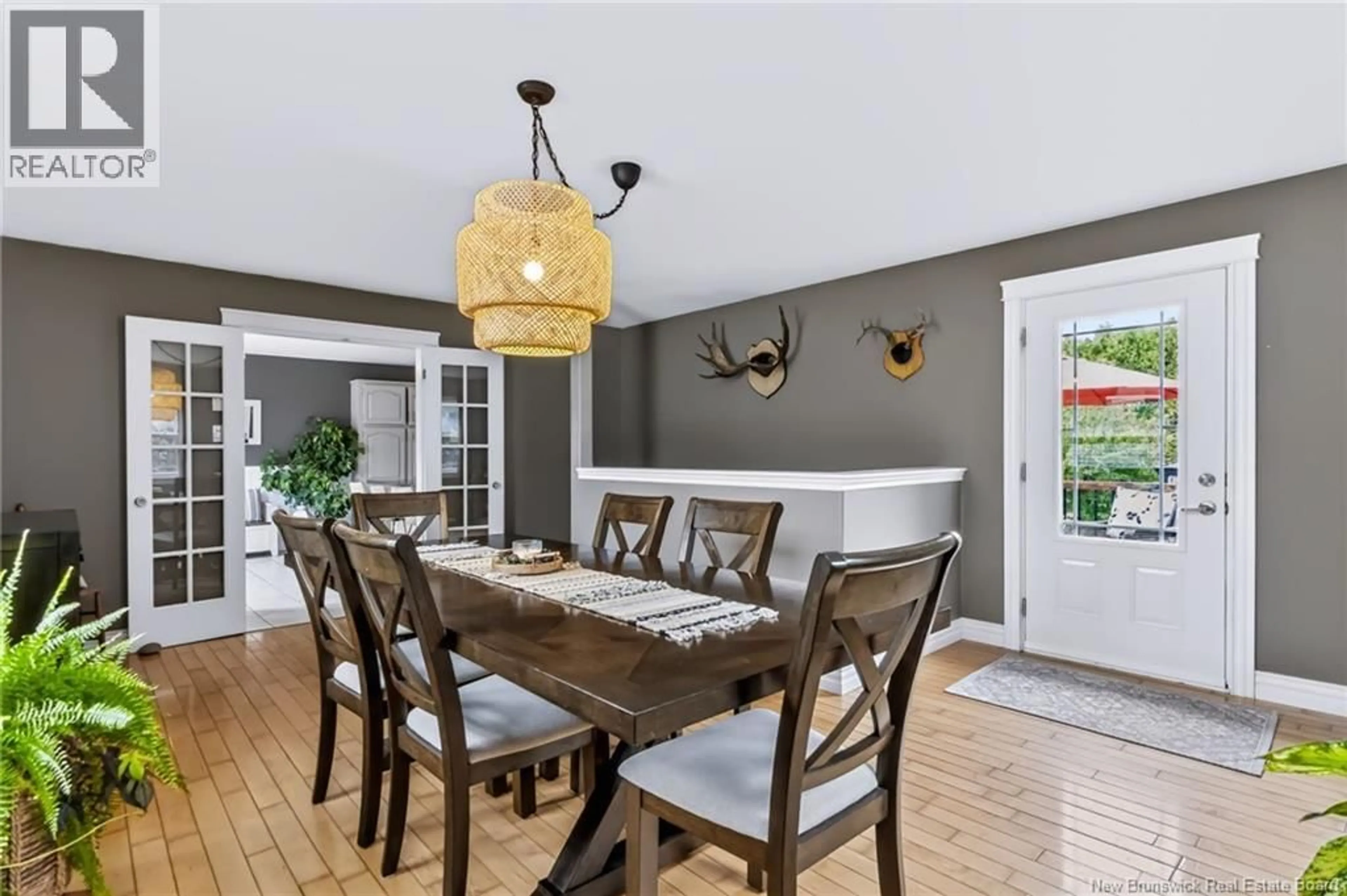 Dining room, wood/laminate floor for 65 MEADOW AVENUE, Hampton New Brunswick E5N5E3