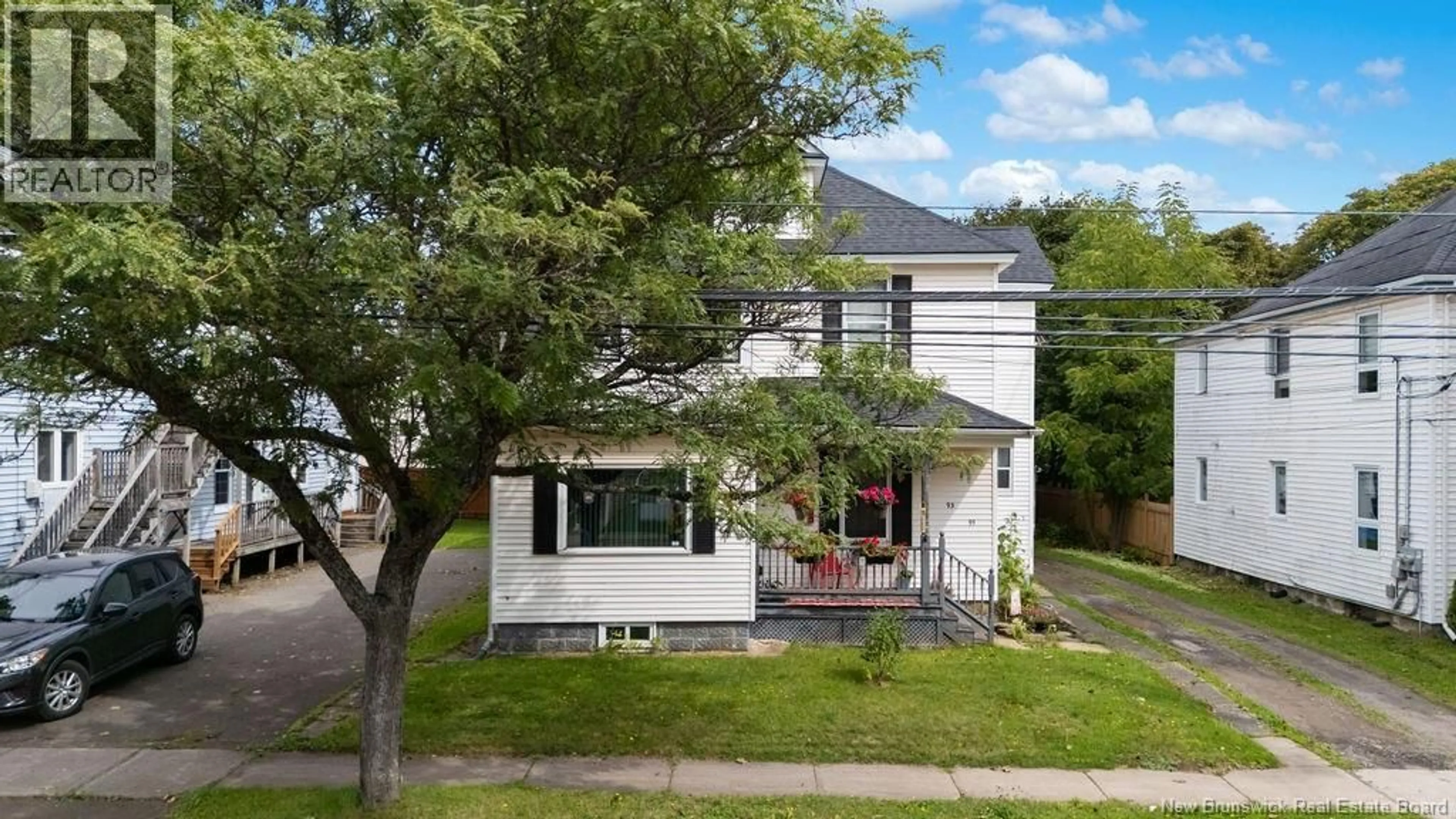 A pic from outside/outdoor area/front of a property/back of a property/a pic from drone, street for 93-95 CORNHILL STREET, Moncton New Brunswick E1B6K8