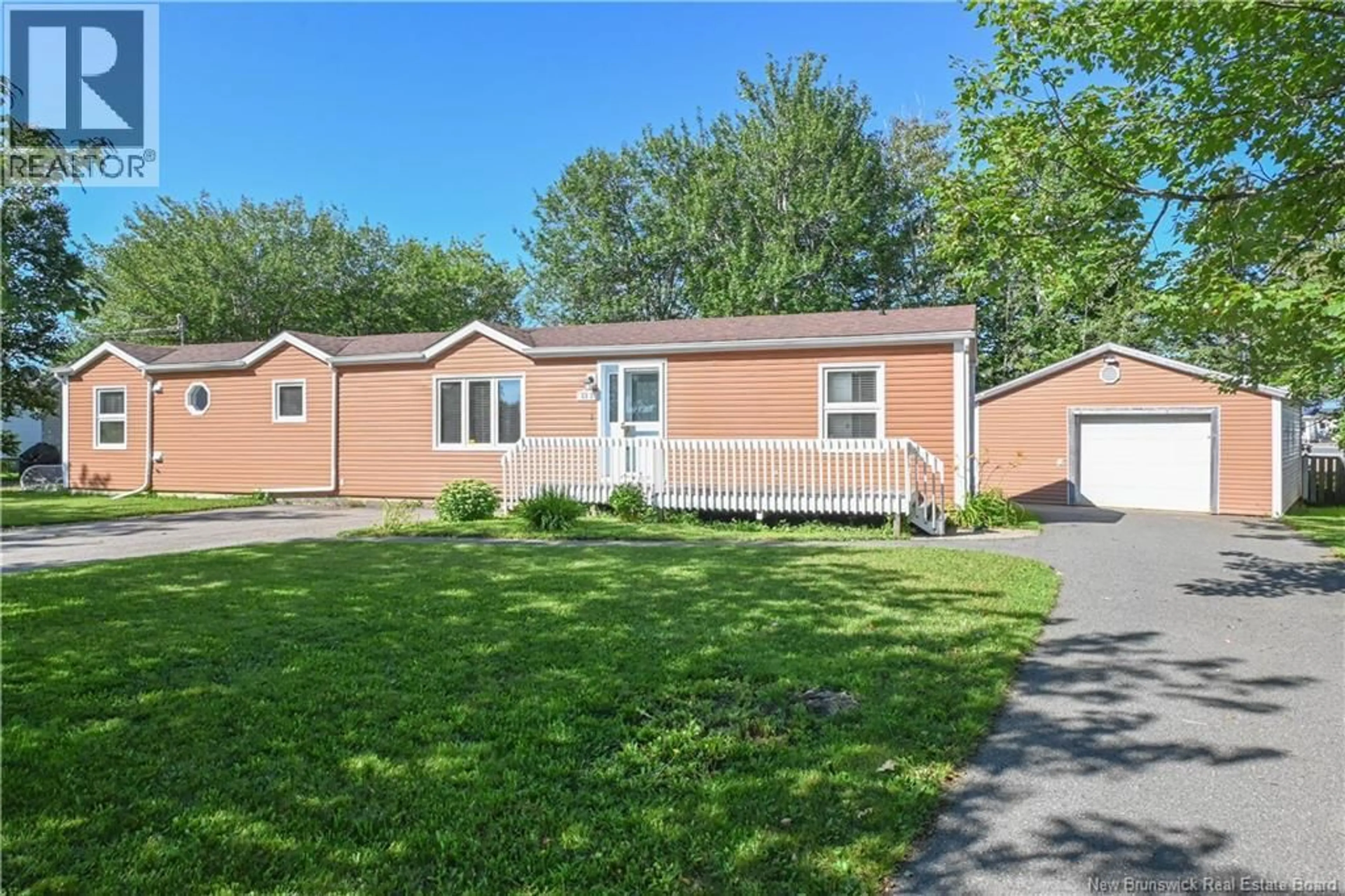 Home with vinyl exterior material, street for 131 LOUDUN AVENUE, Shippagan New Brunswick E8S1X4