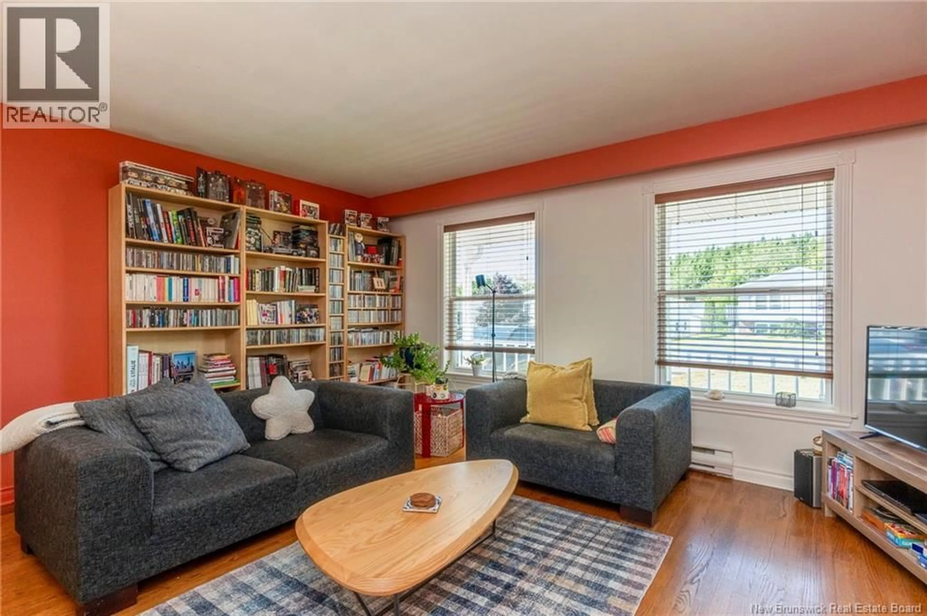 Living room with furniture, wood/laminate floor for 184 BON ACCORD DRIVE, Saint John New Brunswick E2J4K5