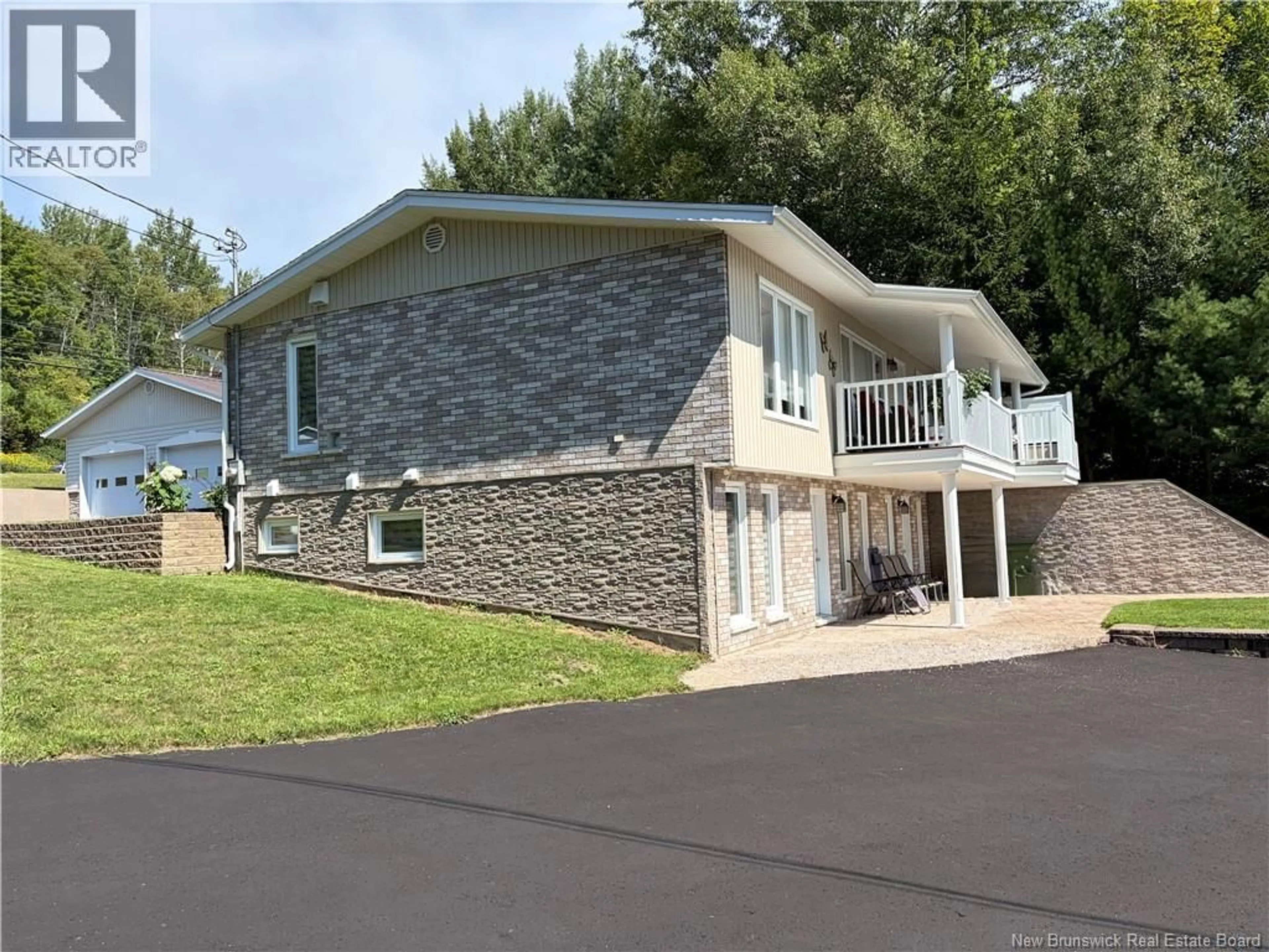Home with vinyl exterior material, unknown for 445 DARLINGTON, Dalhousie New Brunswick E8C1M3