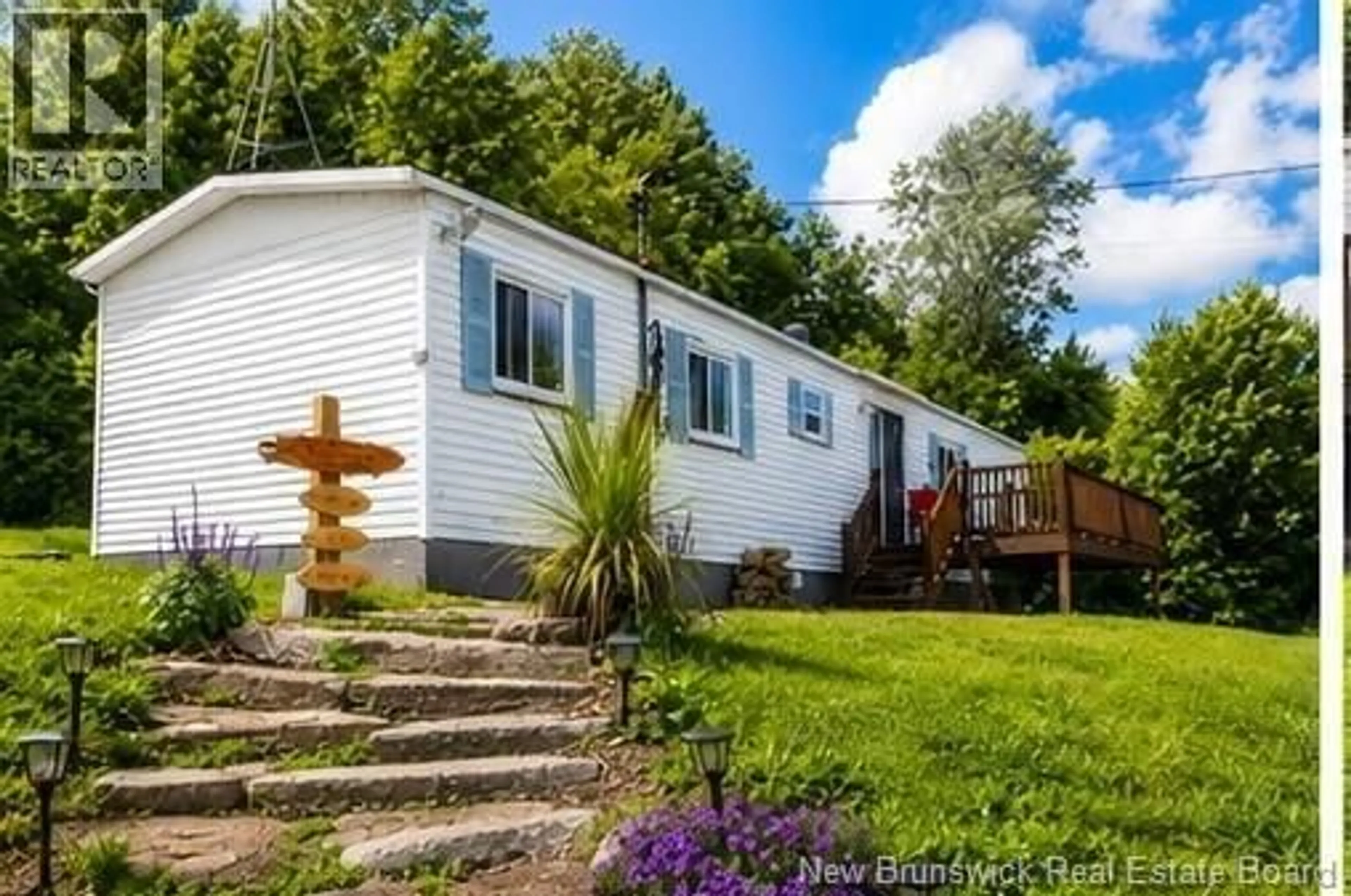 A pic from outside/outdoor area/front of a property/back of a property/a pic from drone, unknown for 5224 ROUTE 102, Hampstead New Brunswick E5M2B6