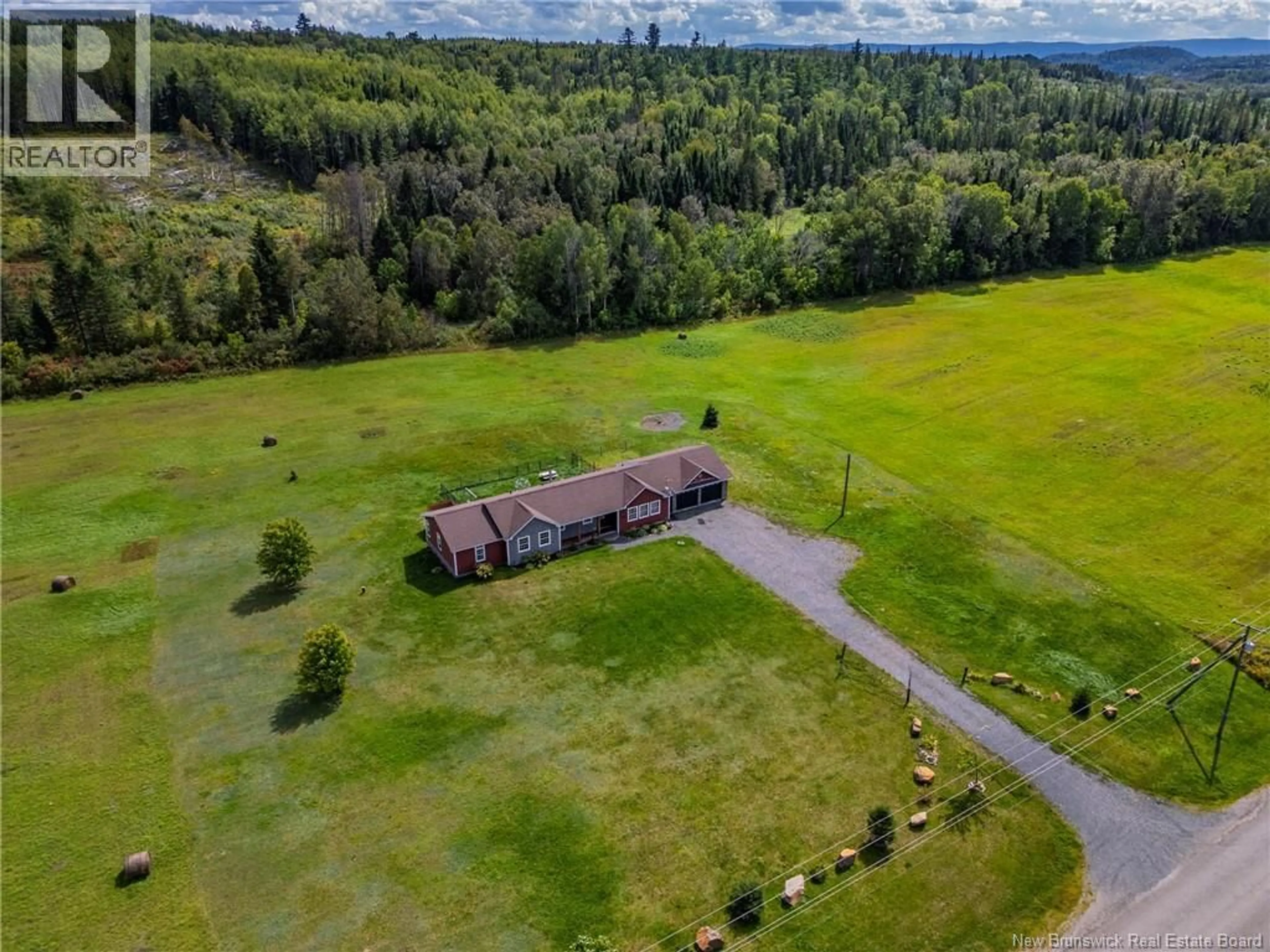 A pic from outside/outdoor area/front of a property/back of a property/a pic from drone, unknown for 2944 ROUTE 390, Saint Almo New Brunswick E7G4H5