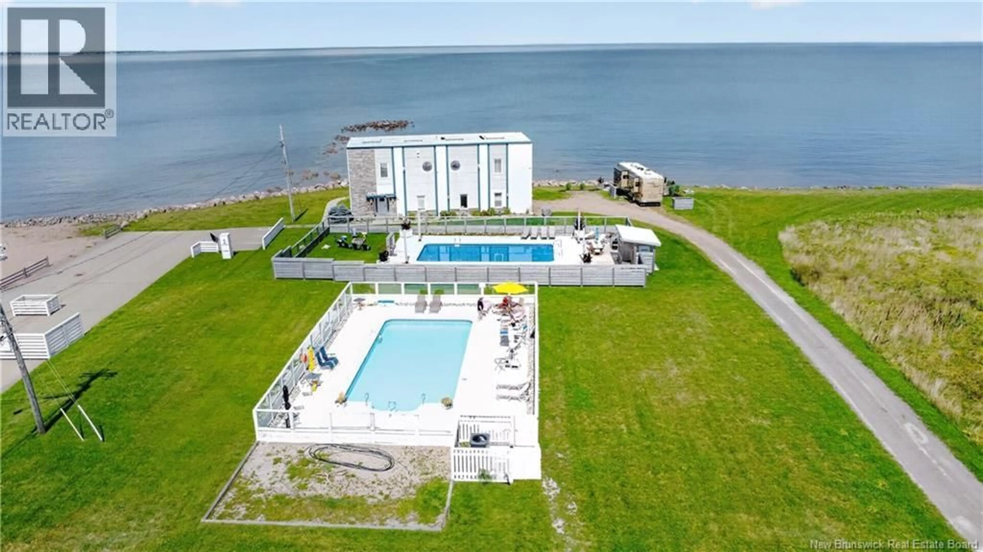 Pool for 314 - 69 CAP BIMET BOULEVARD, Grand-Barachois New Brunswick E4P6X5