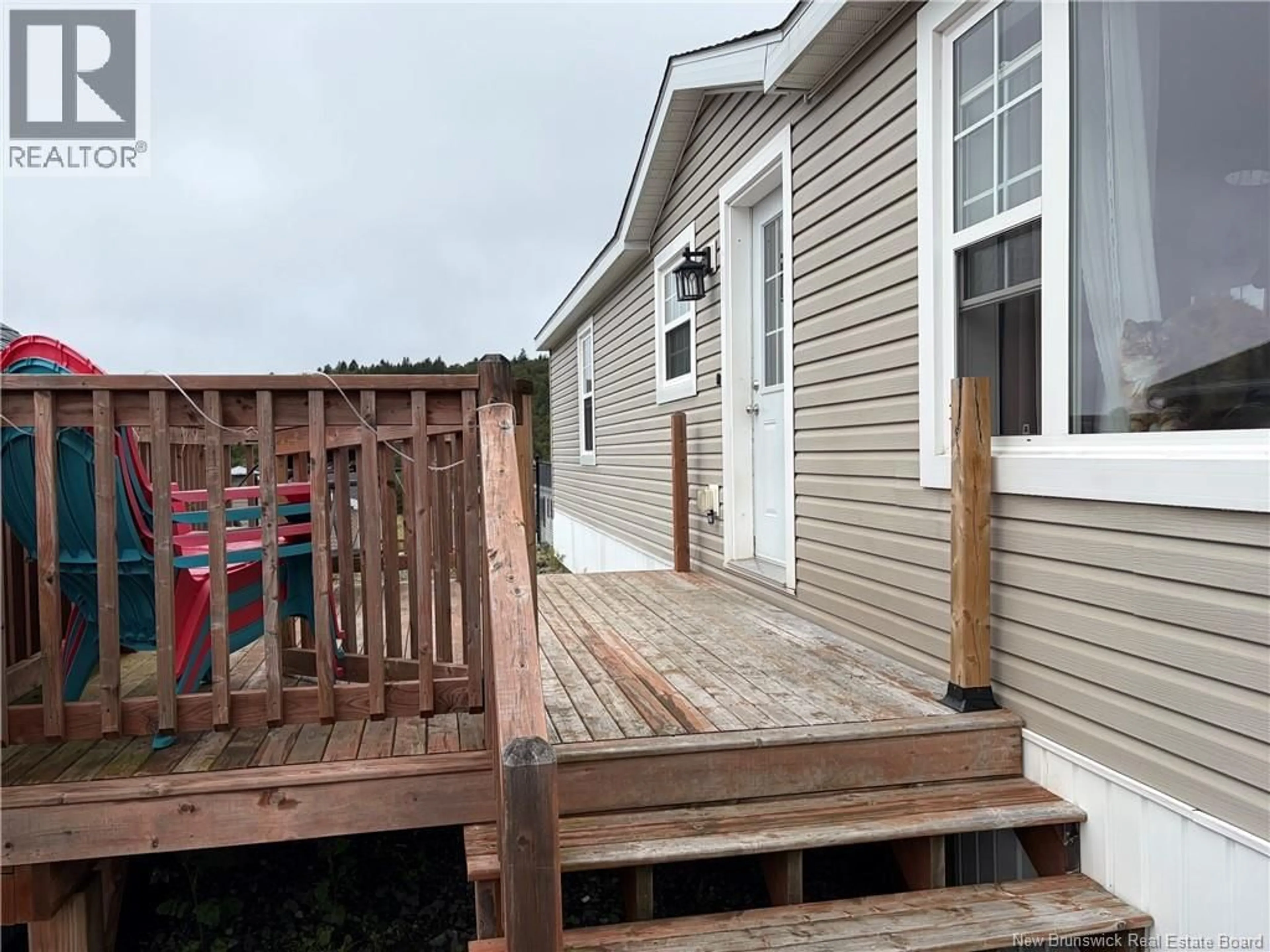 Home with vinyl exterior material, unknown for 89 GLENVIEW DRIVE, Saint John New Brunswick E2H2R4