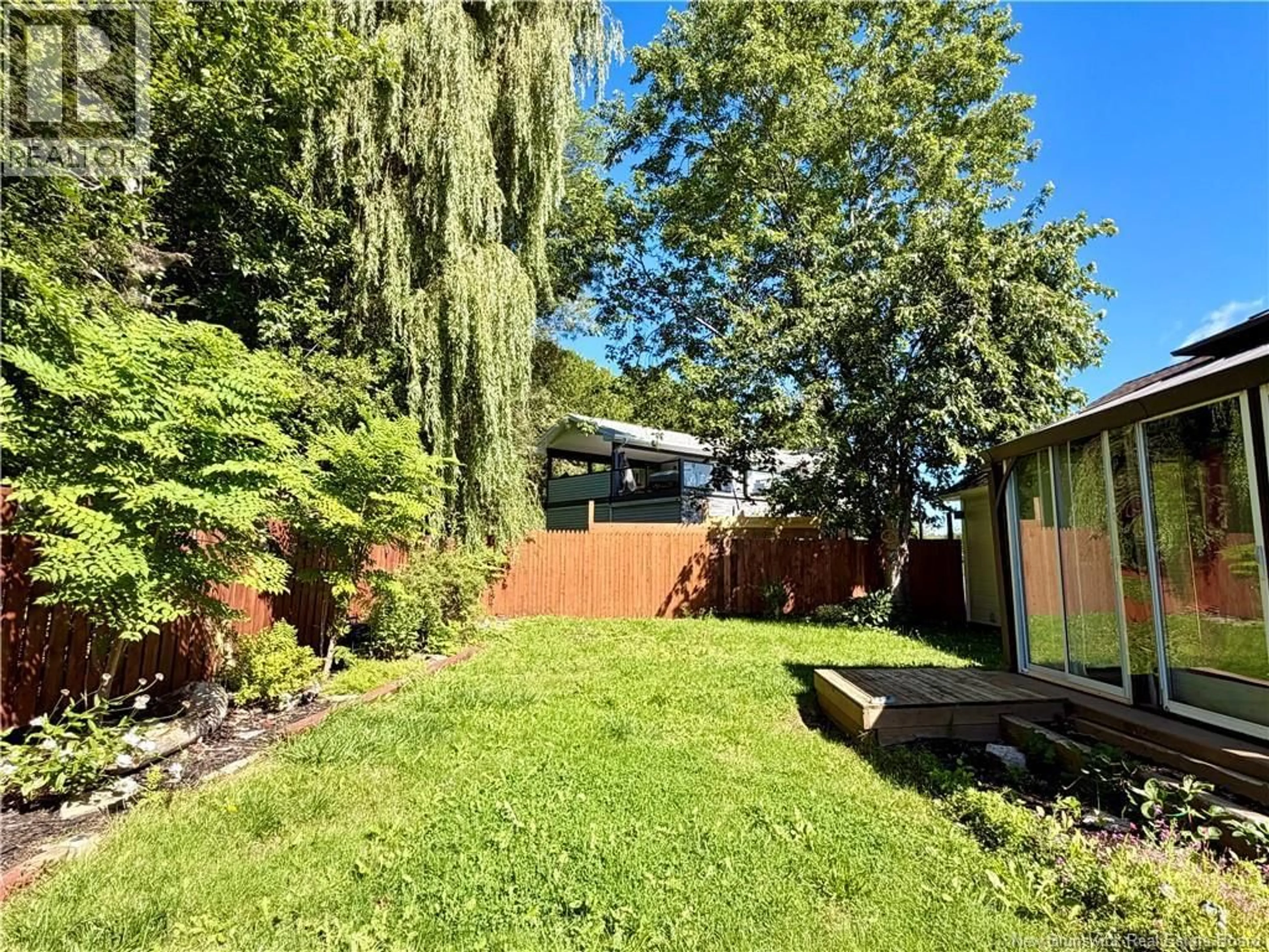 A pic from outside/outdoor area/front of a property/back of a property/a pic from drone, unknown for 35 COTE BLEU DRIVE, Bathurst New Brunswick E2A3G1