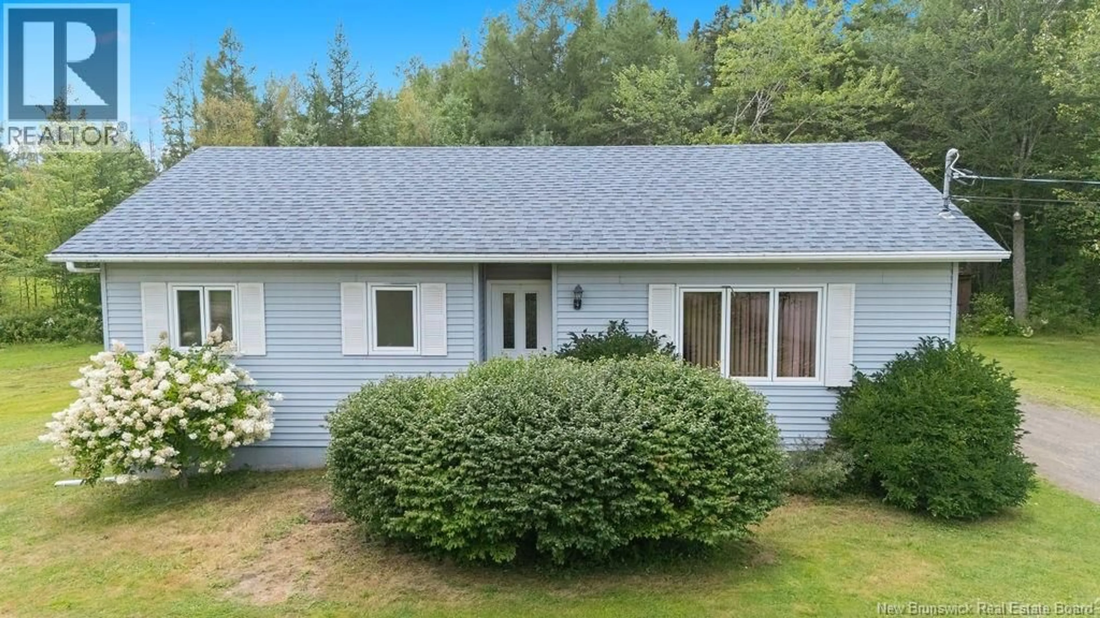 Home with vinyl exterior material, unknown for 96 ZACK ROAD, Berry Mills New Brunswick E1G2T9