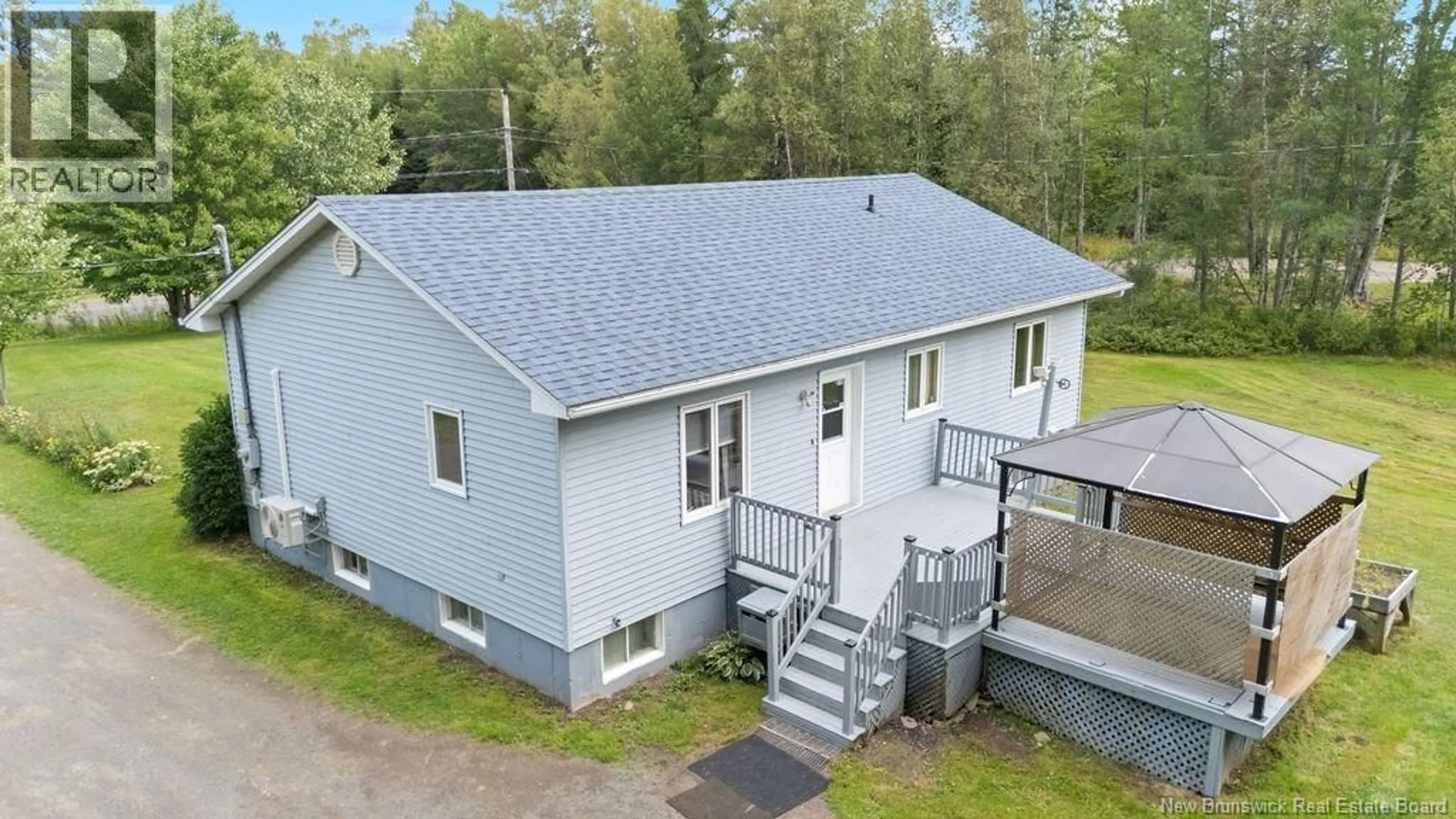 A pic from outside/outdoor area/front of a property/back of a property/a pic from drone, building for 96 ZACK ROAD, Berry Mills New Brunswick E1G2T9