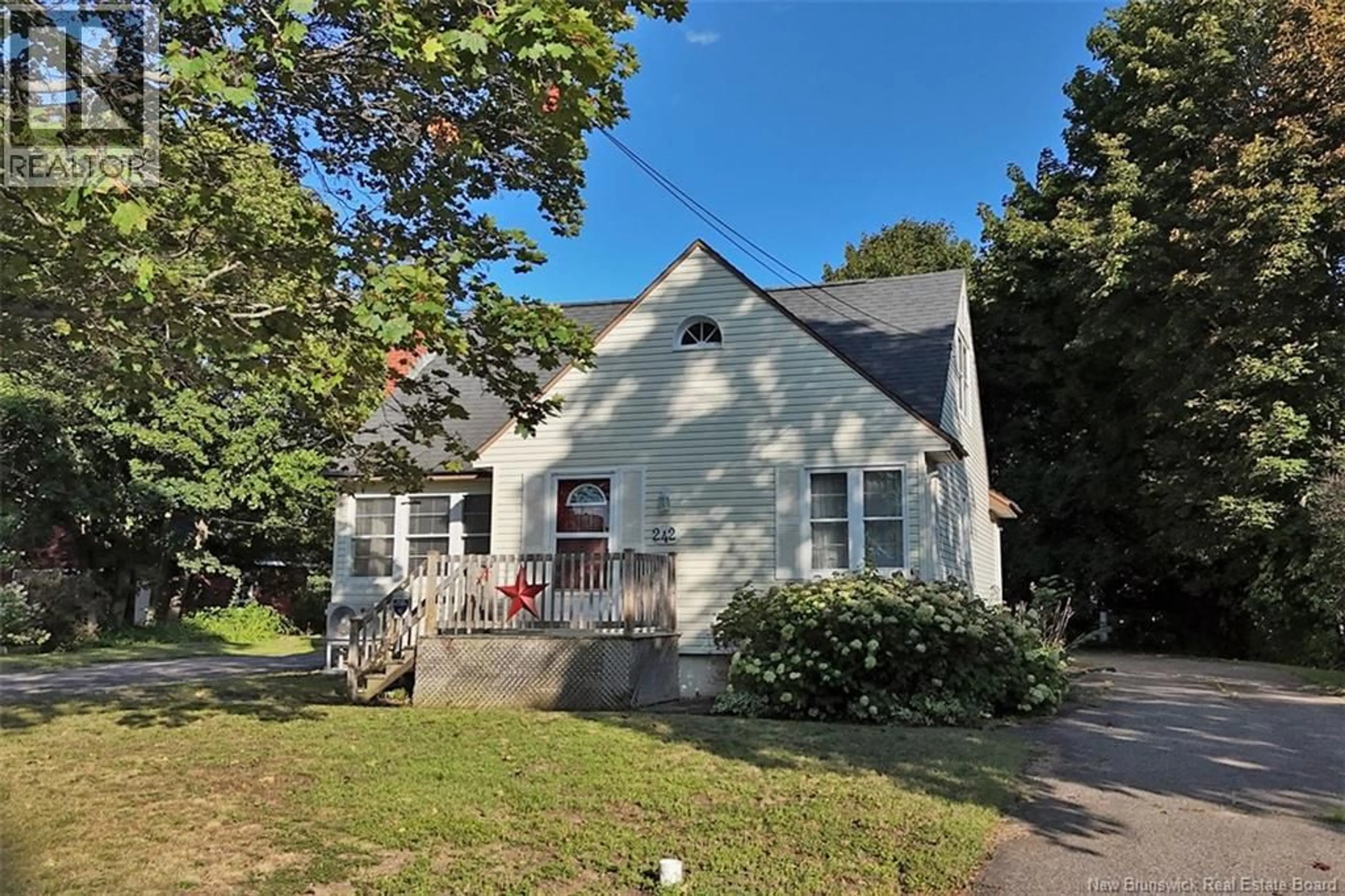 Unknown for 242 HIGHLAND AVENUE, Fredericton New Brunswick E3A2S6