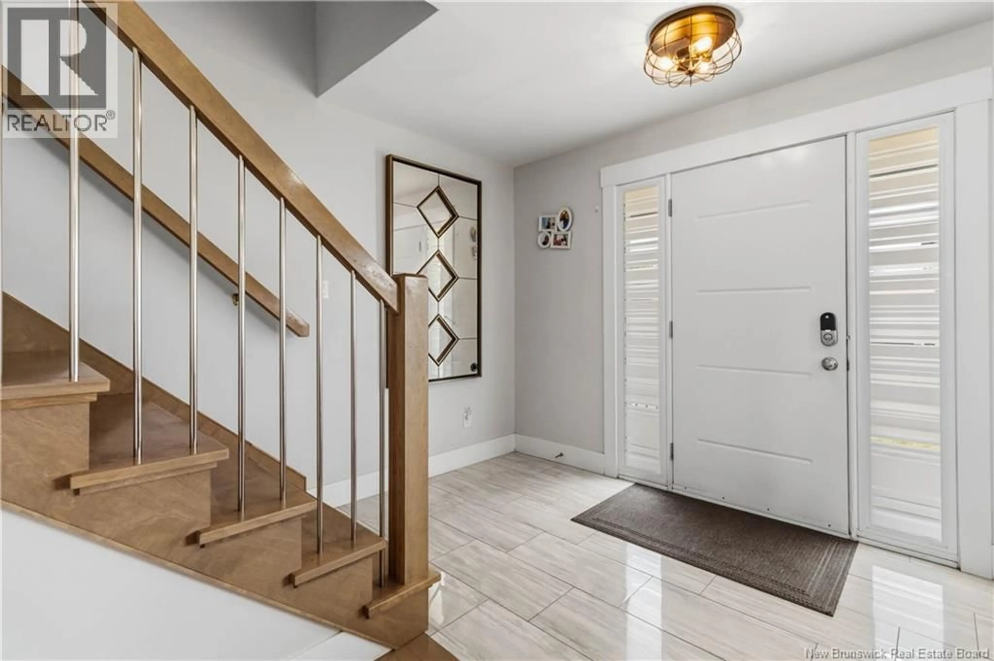 Indoor entryway for 64 SATARA DRIVE, Moncton New Brunswick E1G6A6