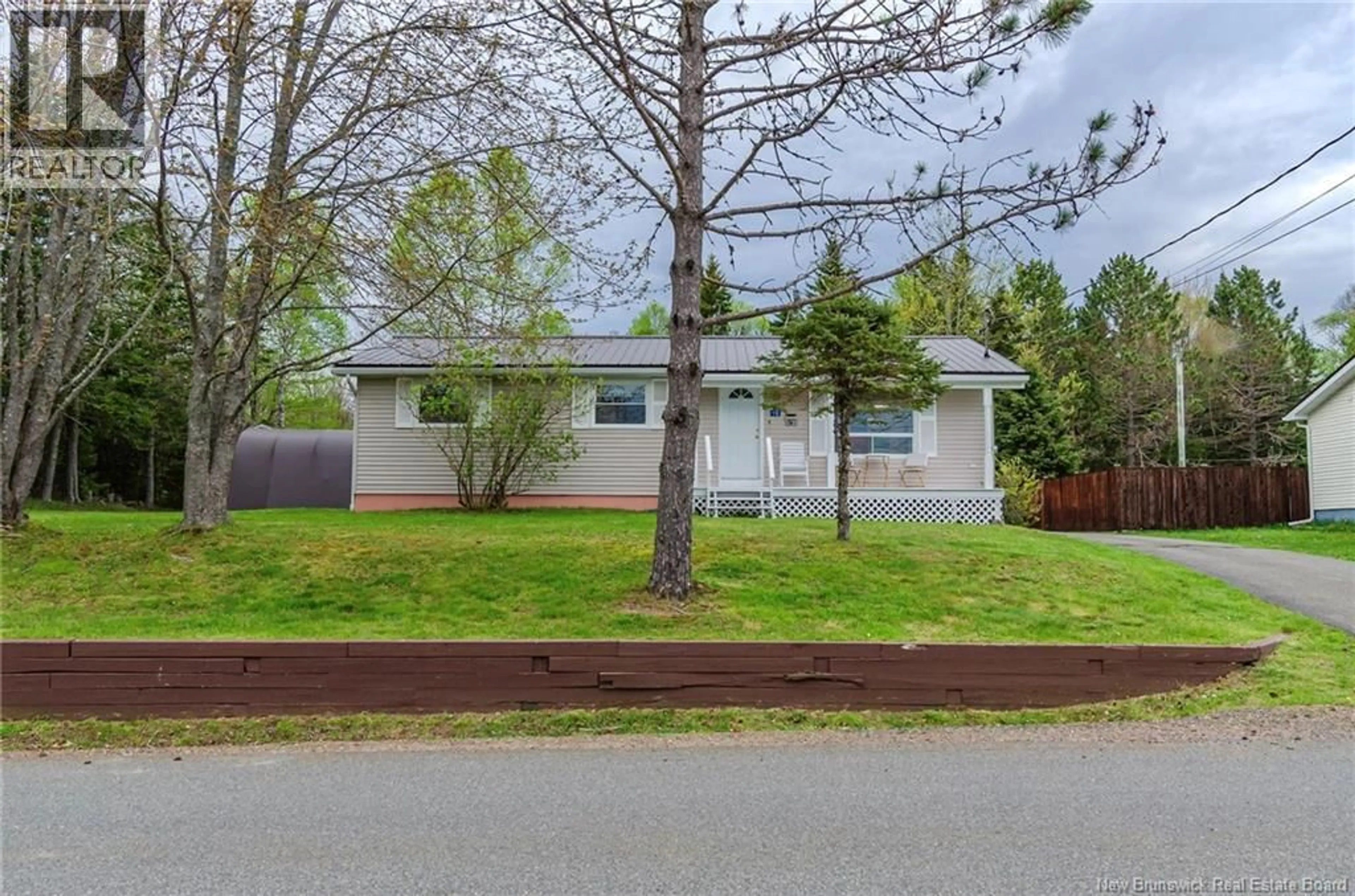 Unknown for 16 ARMSTRONG CRESCENT, St George New Brunswick E5C1A1
