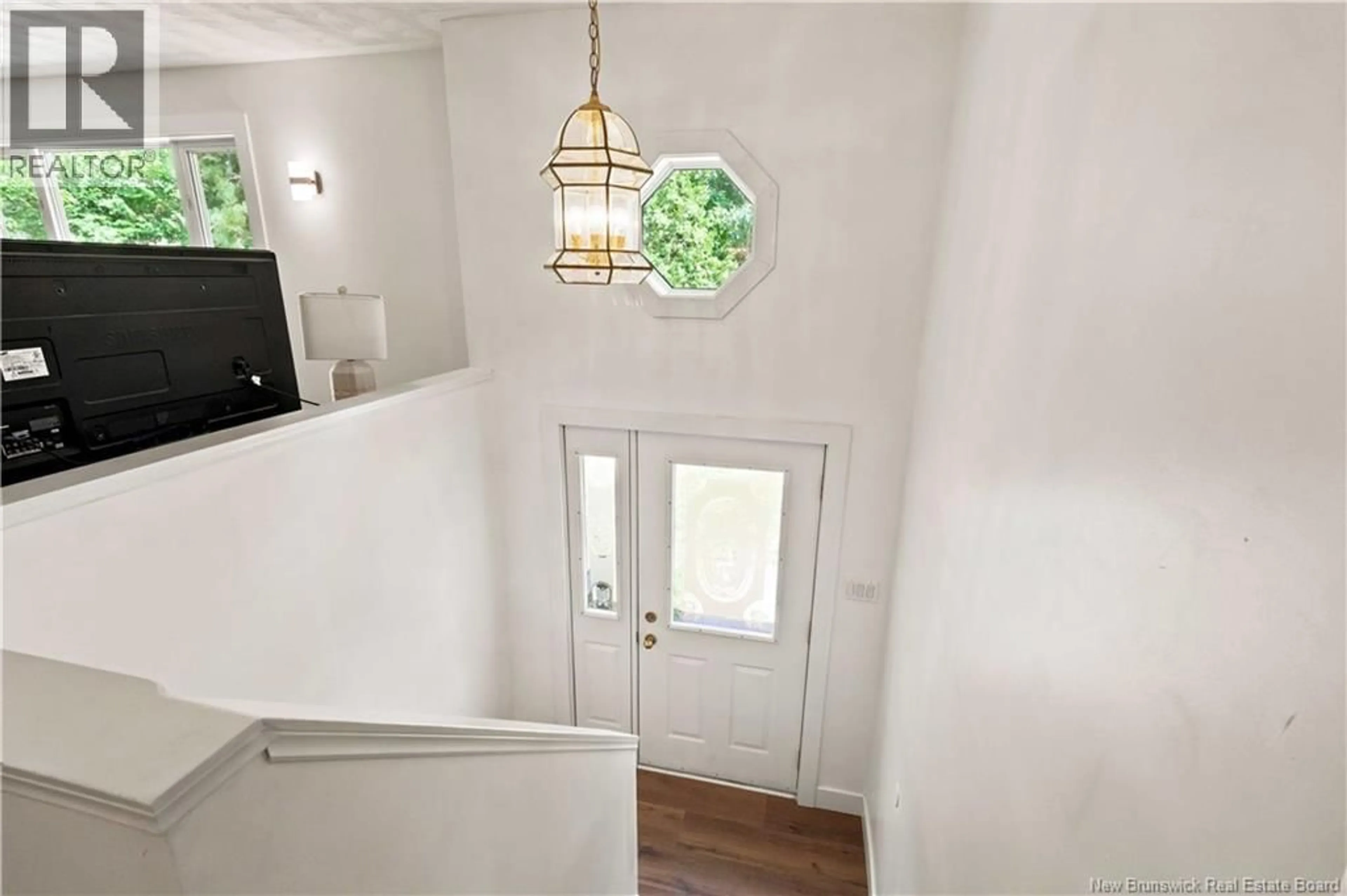 Indoor entryway for 430 WATERVILLE ROAD, Waterville New Brunswick E2V3S7