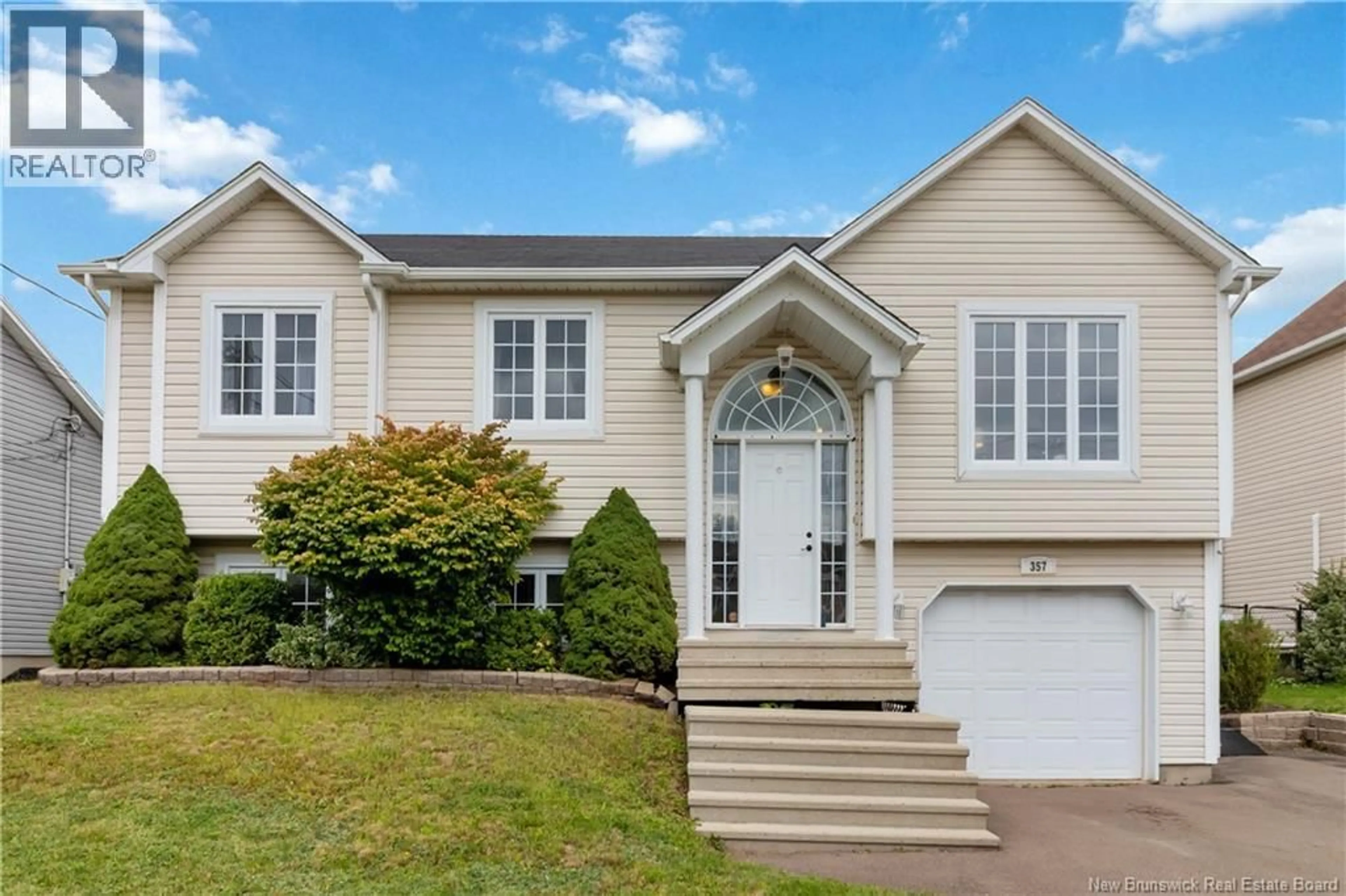 Home with vinyl exterior material, street for 357 MAPLEHURST DRIVE, Moncton New Brunswick E1G0E6