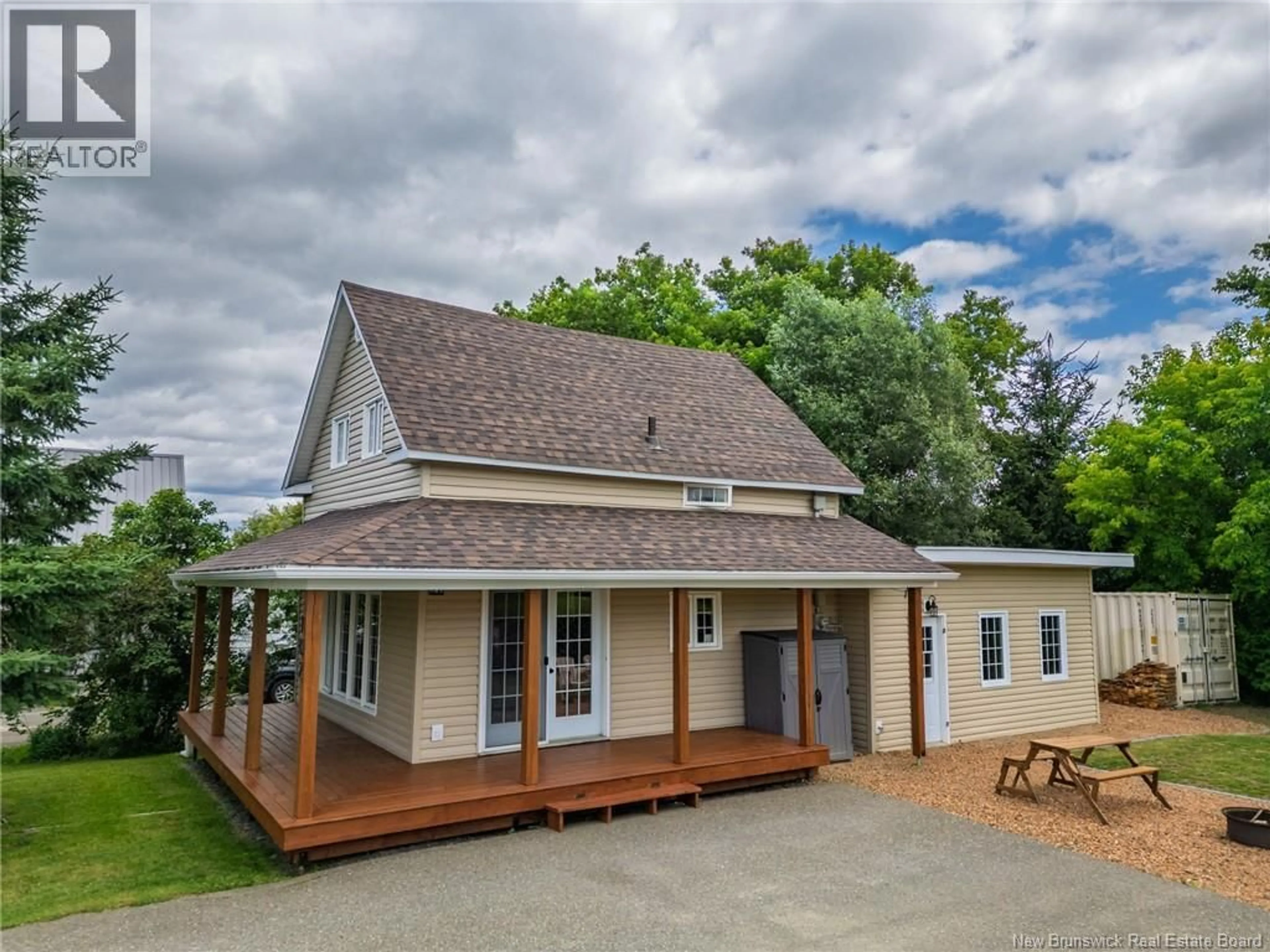 A pic from outside/outdoor area/front of a property/back of a property/a pic from drone, building for 102 DRUMMOND STATION ROAD, Drummond New Brunswick E3Y1W3