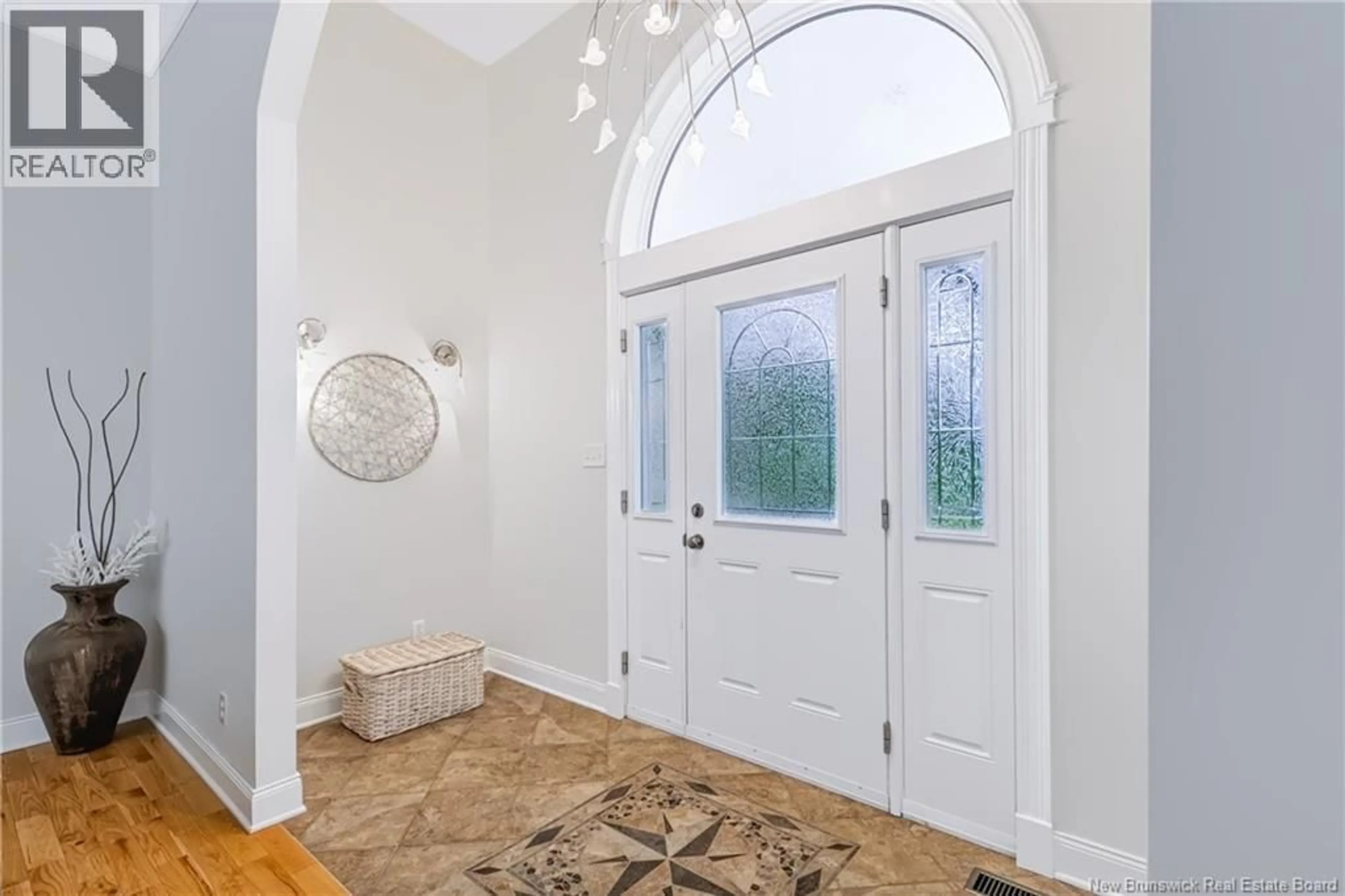Indoor entryway for 14 CARLISLE ROAD, Douglas New Brunswick E3G7N2
