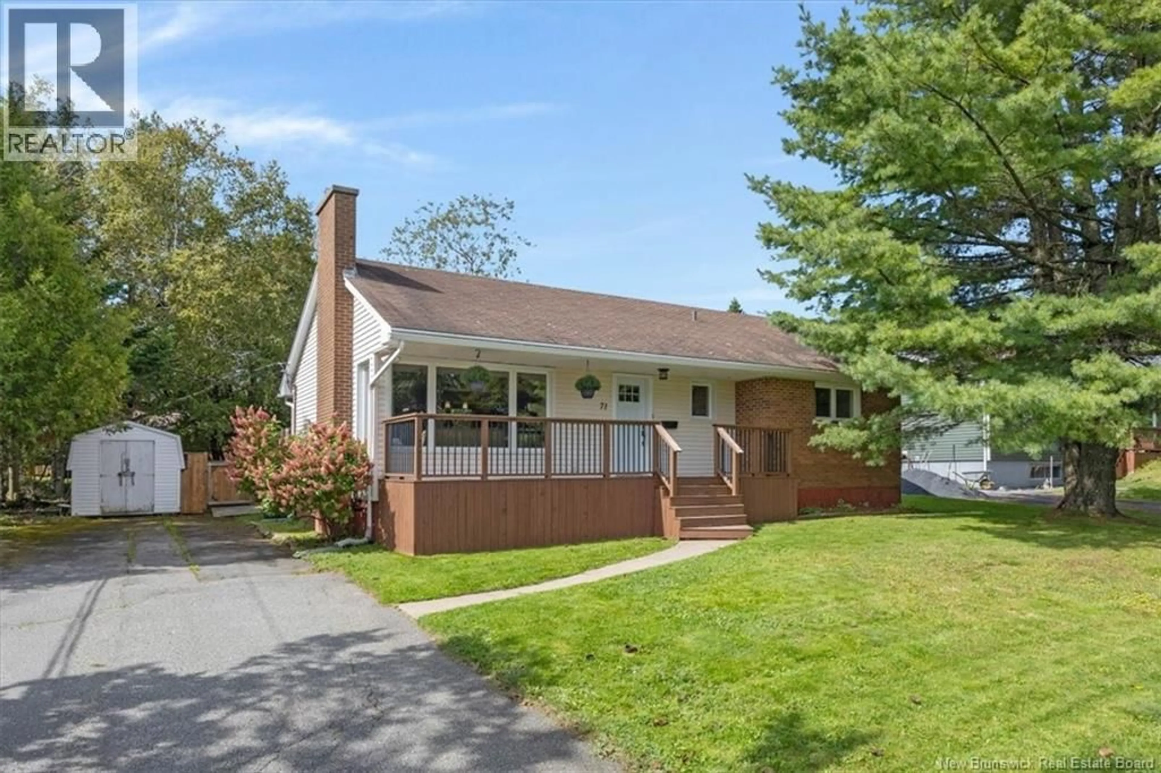 Home with brick exterior material, street for 71 BROOKVIEW CRESCENT, Saint John New Brunswick E2L4K9