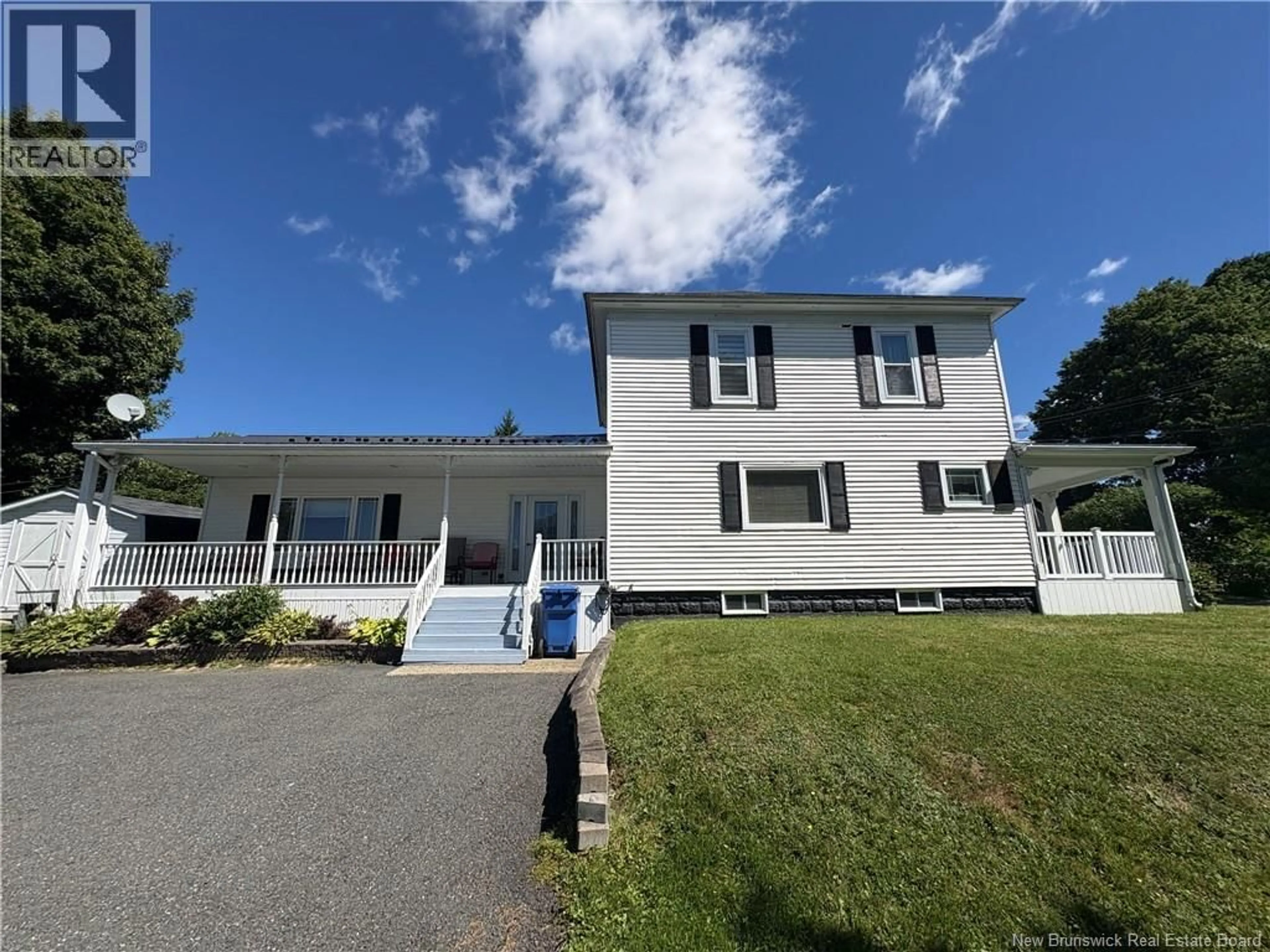 Unknown for 25 HILLCREST AVENUE, Hartland New Brunswick E7P1M7