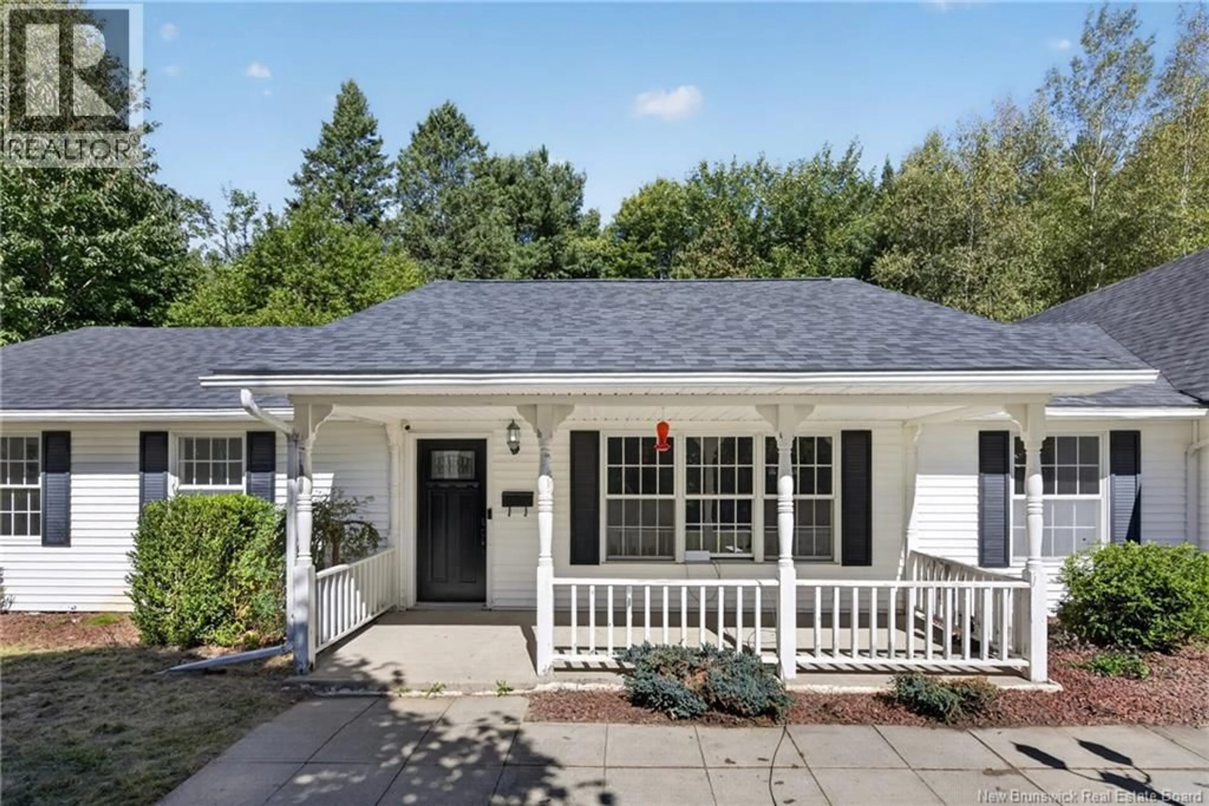 Home with vinyl exterior material, street for 27 CEDAR RIDGE DRIVE, Douglas New Brunswick E3A7X2