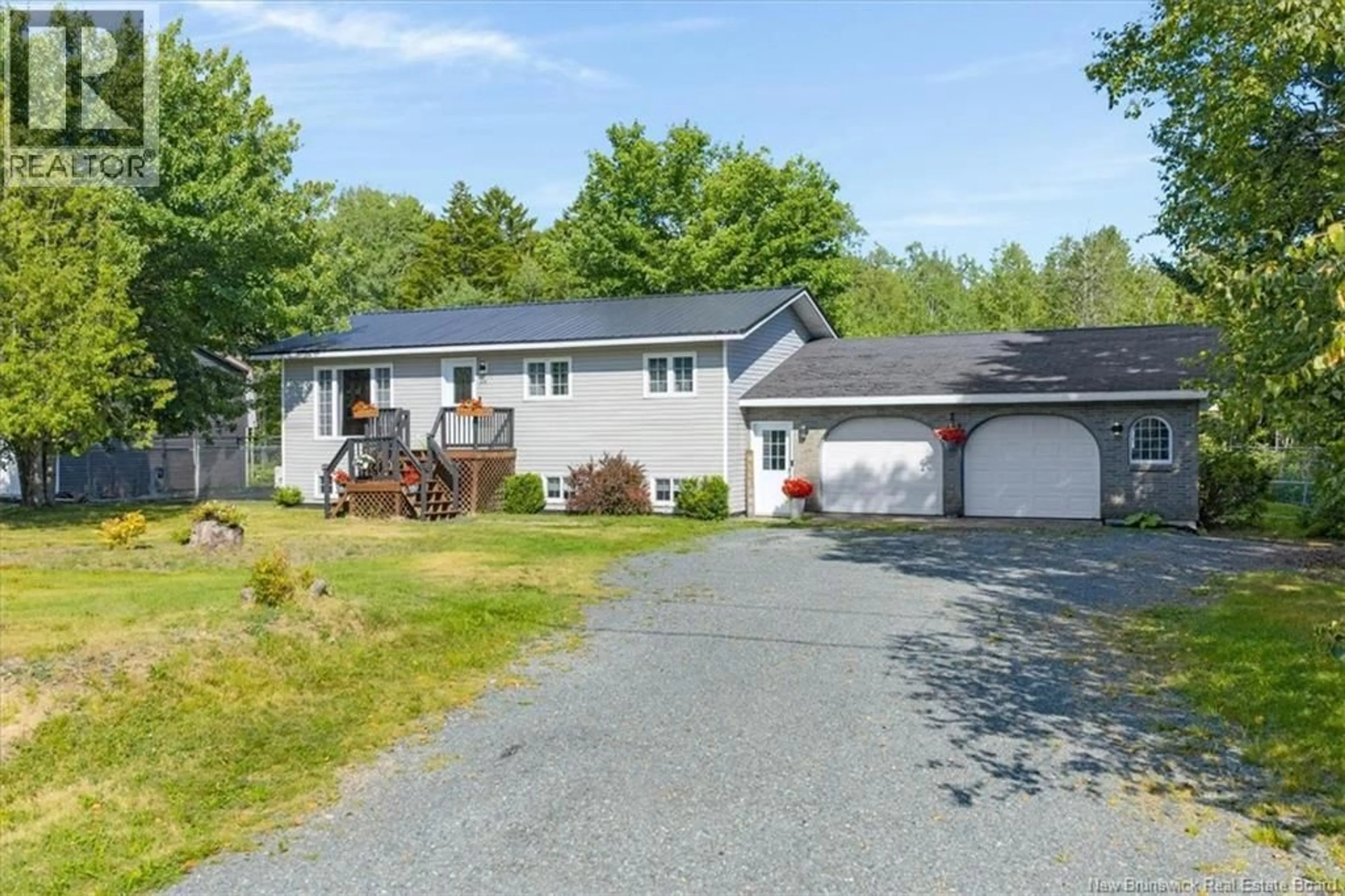A pic from outside/outdoor area/front of a property/back of a property/a pic from drone, street for 678 ROUTE 785, Utopia New Brunswick E5H1G2