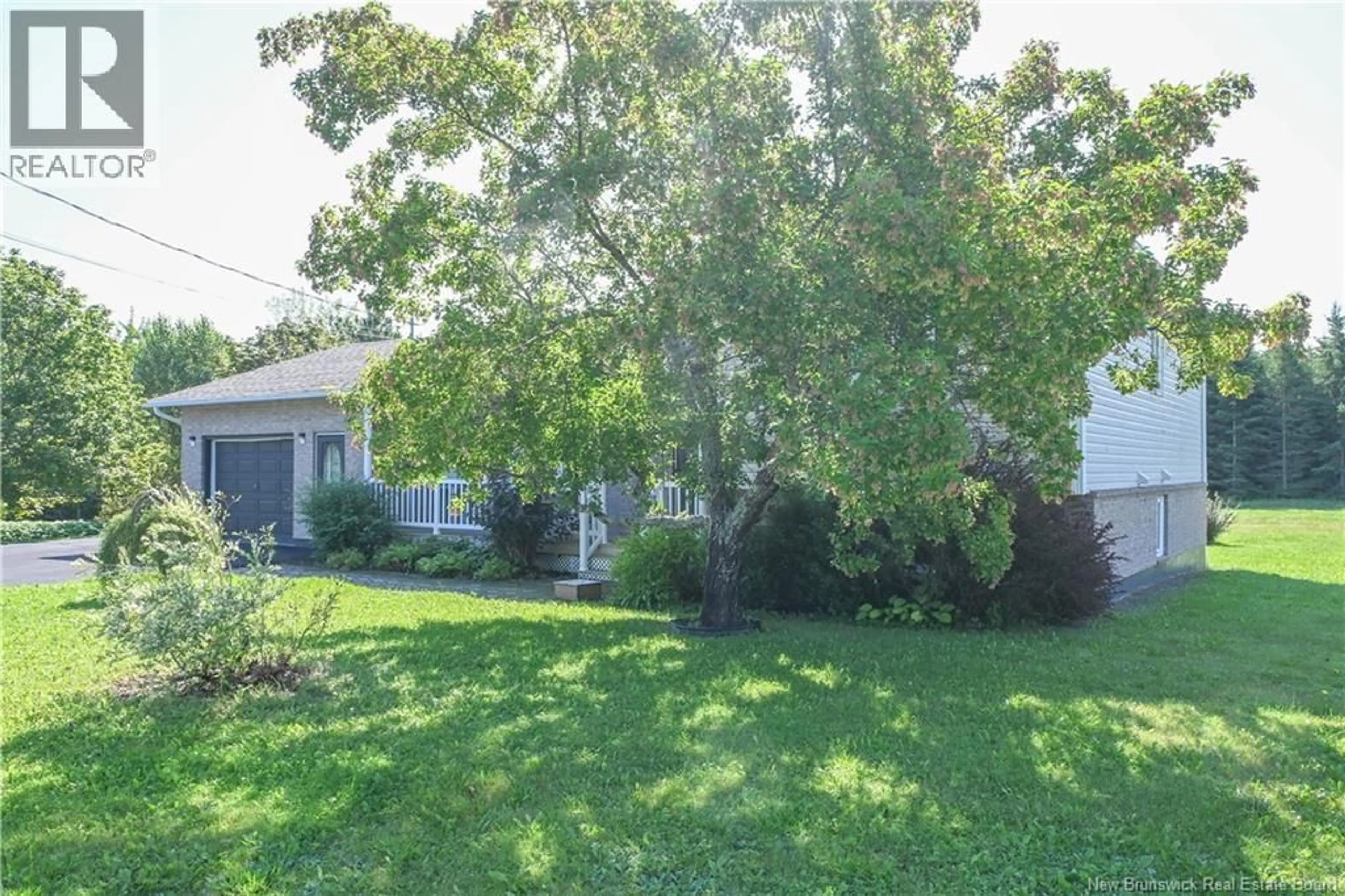 A pic from outside/outdoor area/front of a property/back of a property/a pic from drone, street for 411 RANG ST-GEORGES STREET, Rang-Saint-Georges New Brunswick E8R1L9