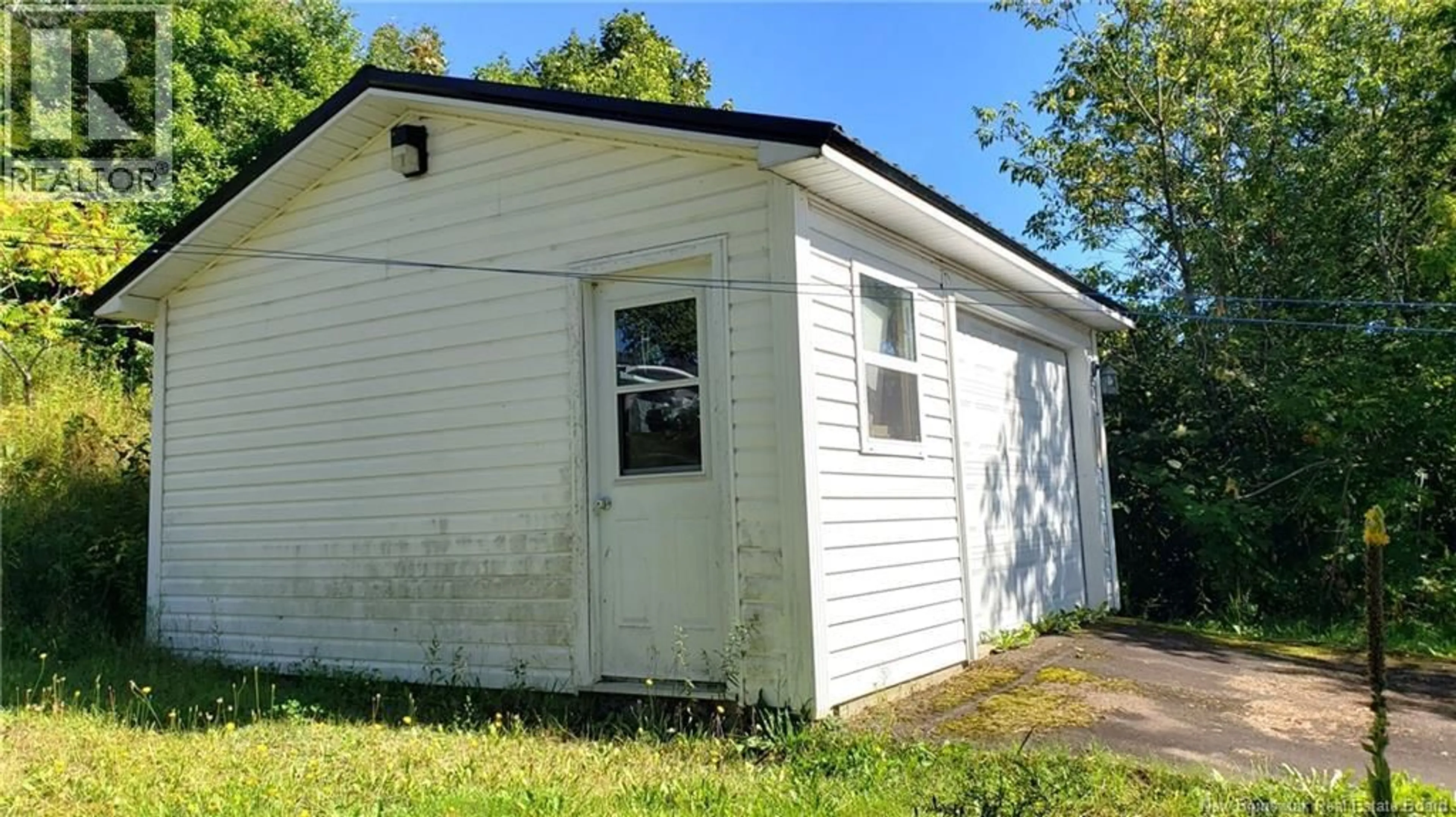 Shed for 21 CLIFFORD STREET, McAdam New Brunswick E6J1J7