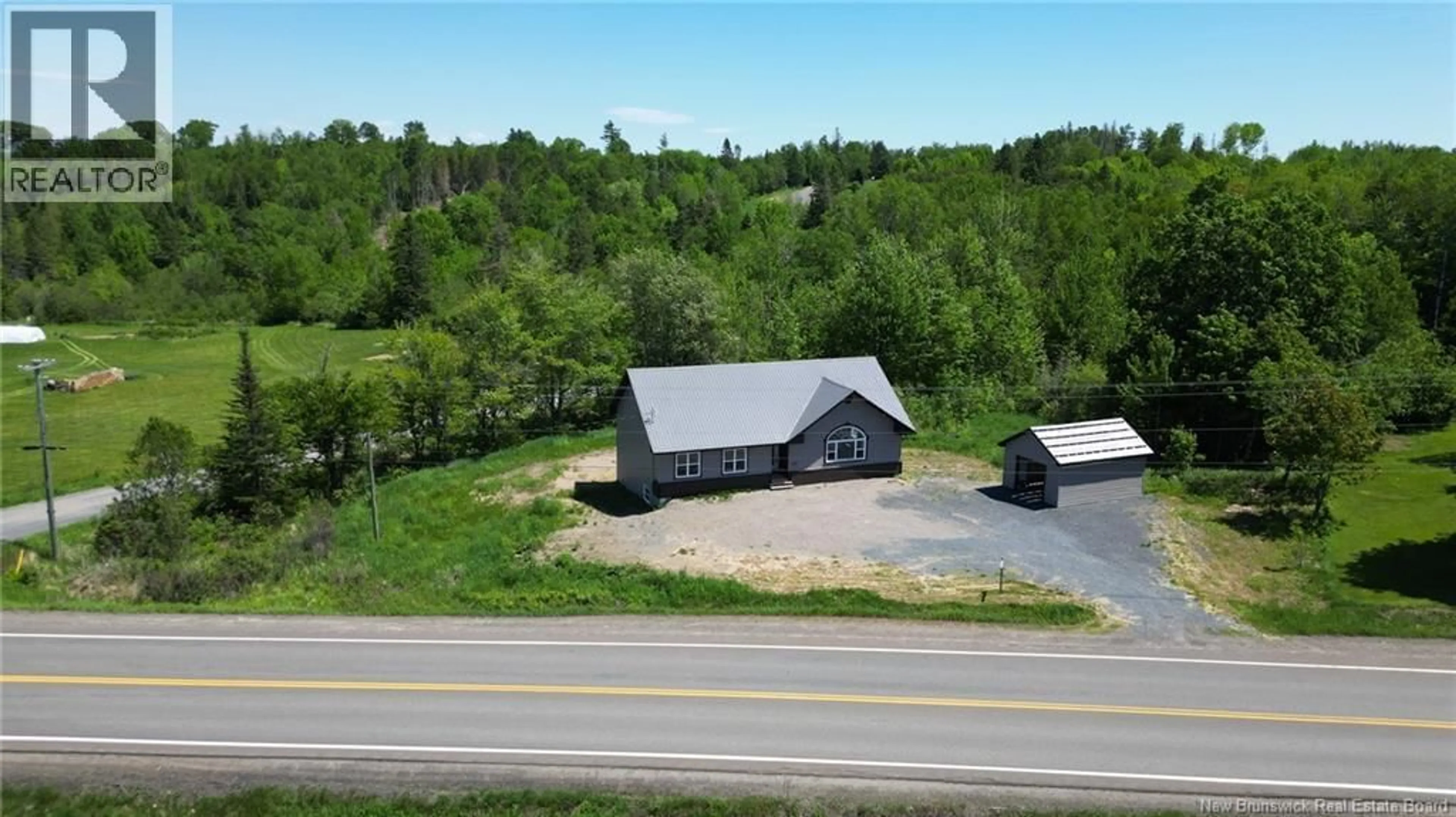 A pic from outside/outdoor area/front of a property/back of a property/a pic from drone, building for 173 ROUTE 3, New Market New Brunswick E6K2W3