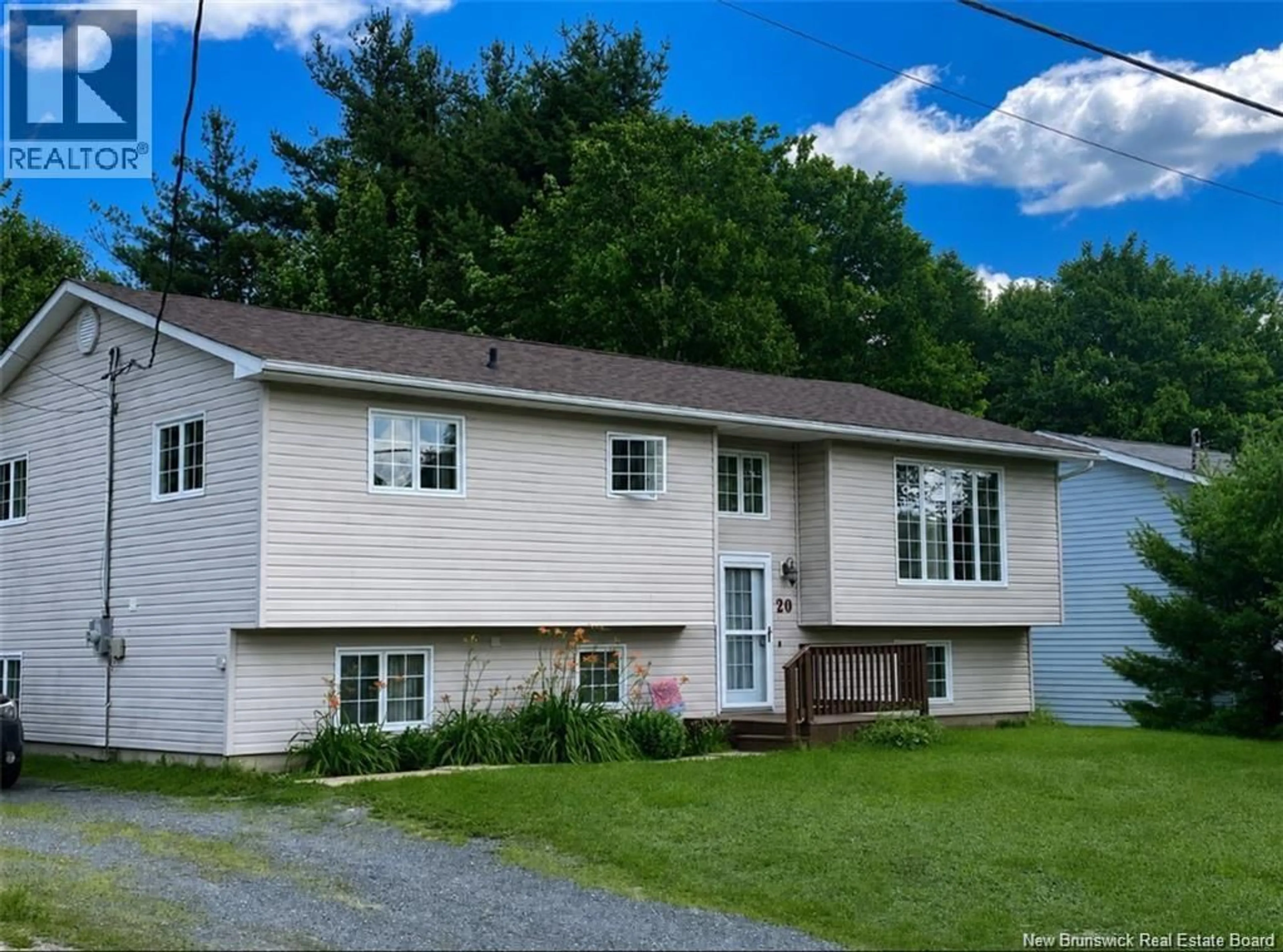 Home with vinyl exterior material, street for 20 ADAMS AVENUE, Miramichi New Brunswick E1V2W3