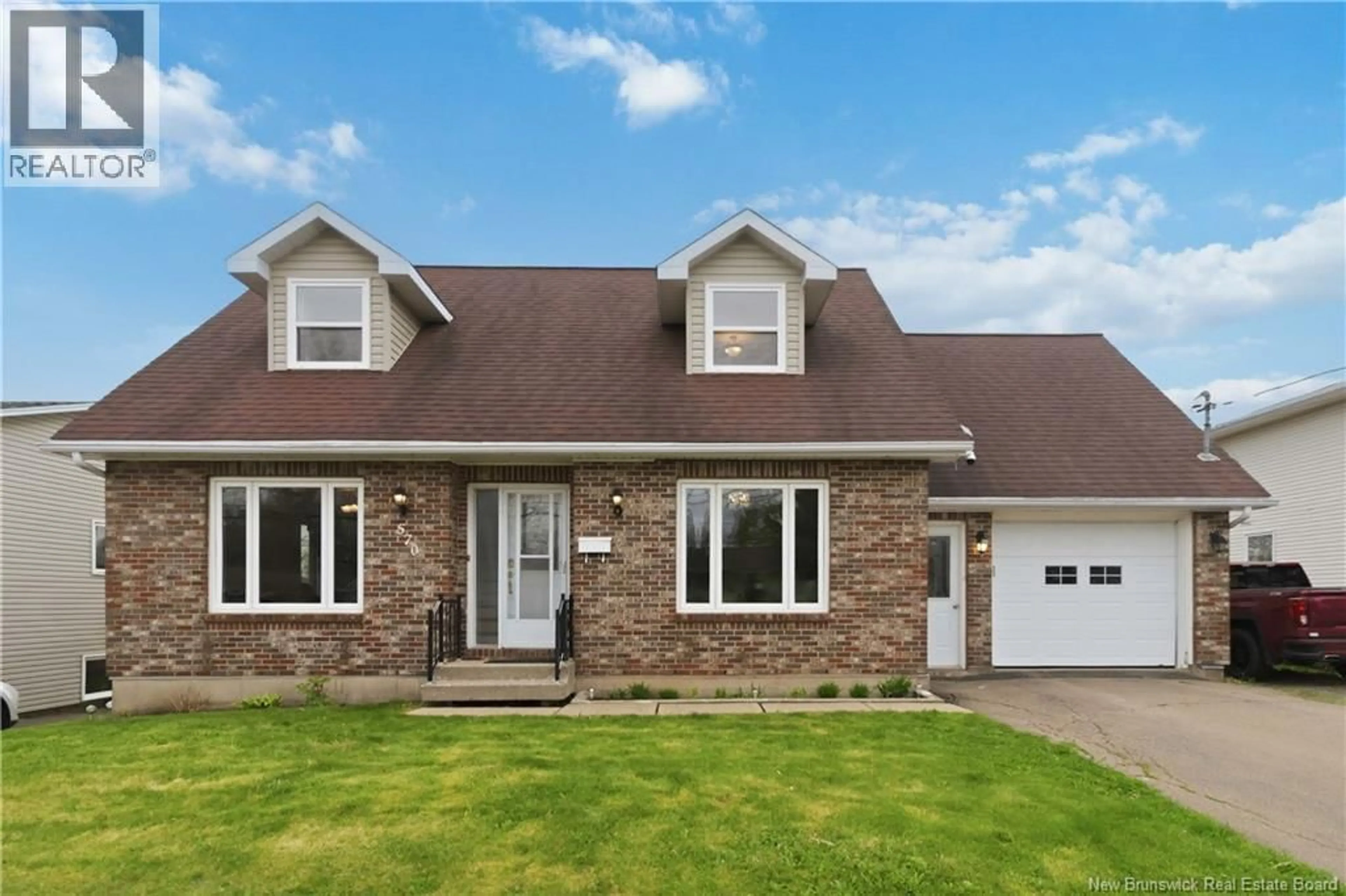 Home with vinyl exterior material, street for 570 MCLAUGHLIN, Moncton New Brunswick E1A4R6