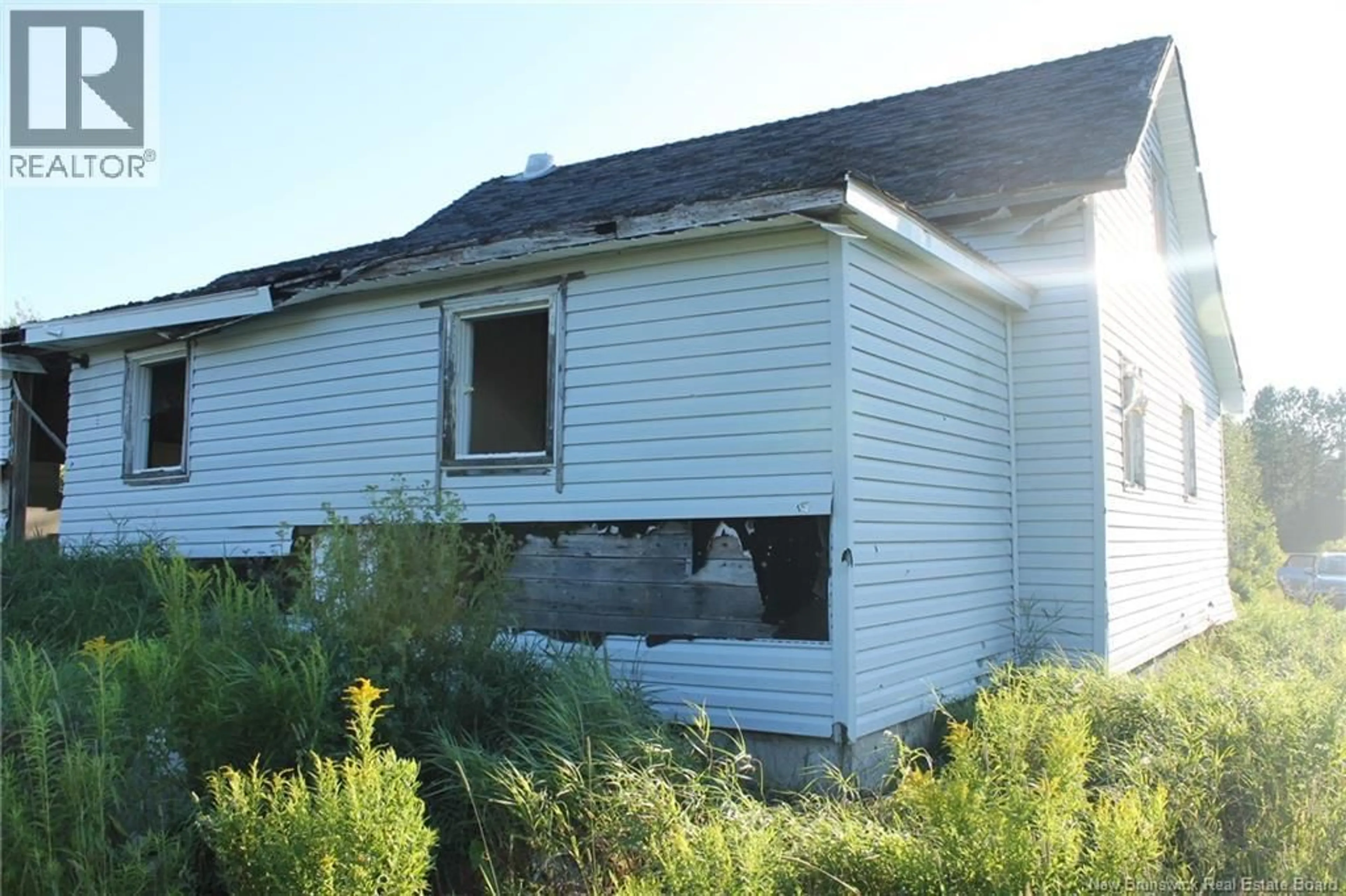Home with vinyl exterior material, building for 1582 BEAVERBROOK ROAD, Beaver Brook Station New Brunswick E1V4S1