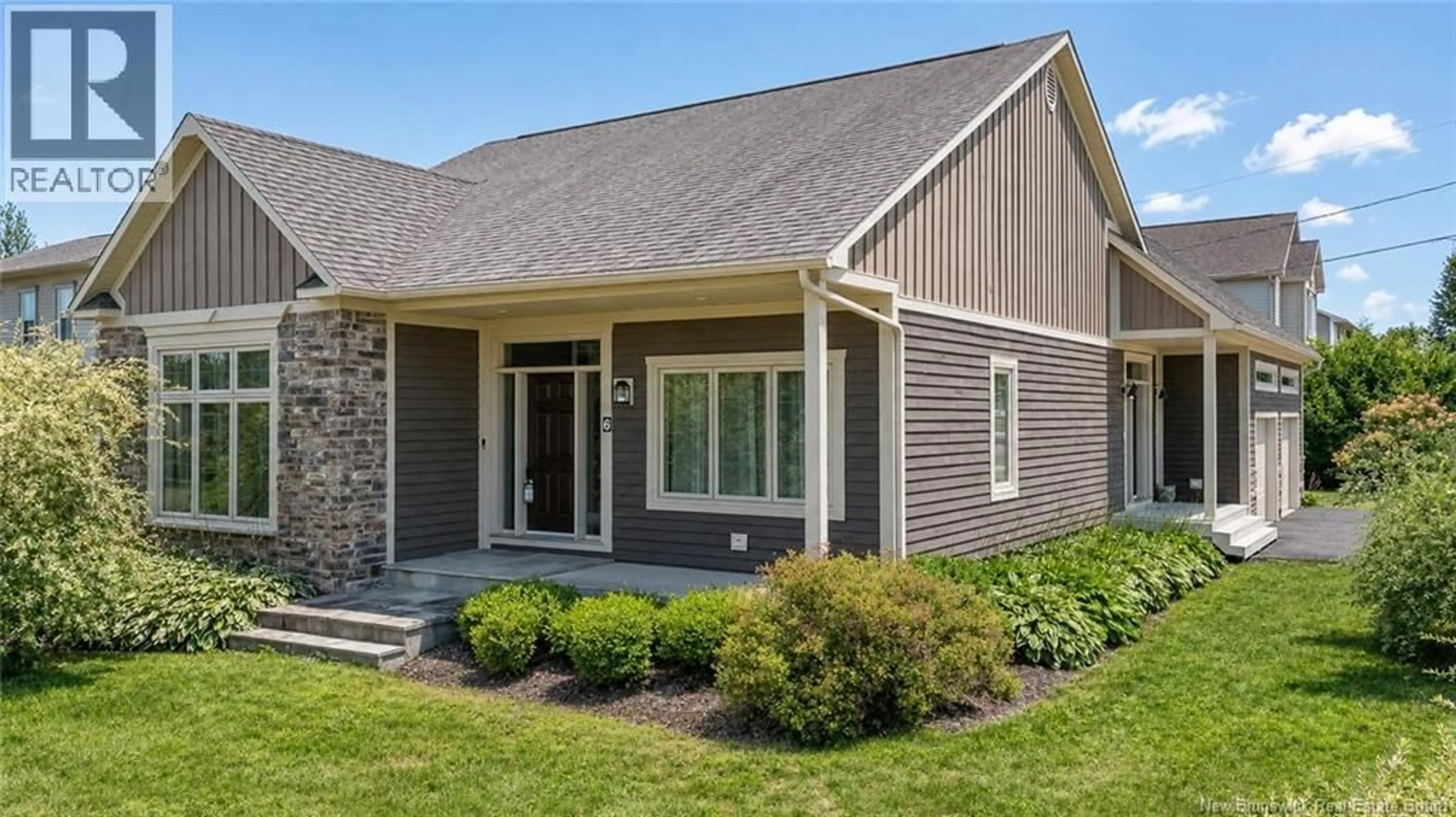 Home with vinyl exterior material, street for 6 MCNALLY COURT, Fredericton New Brunswick E3B9Y3